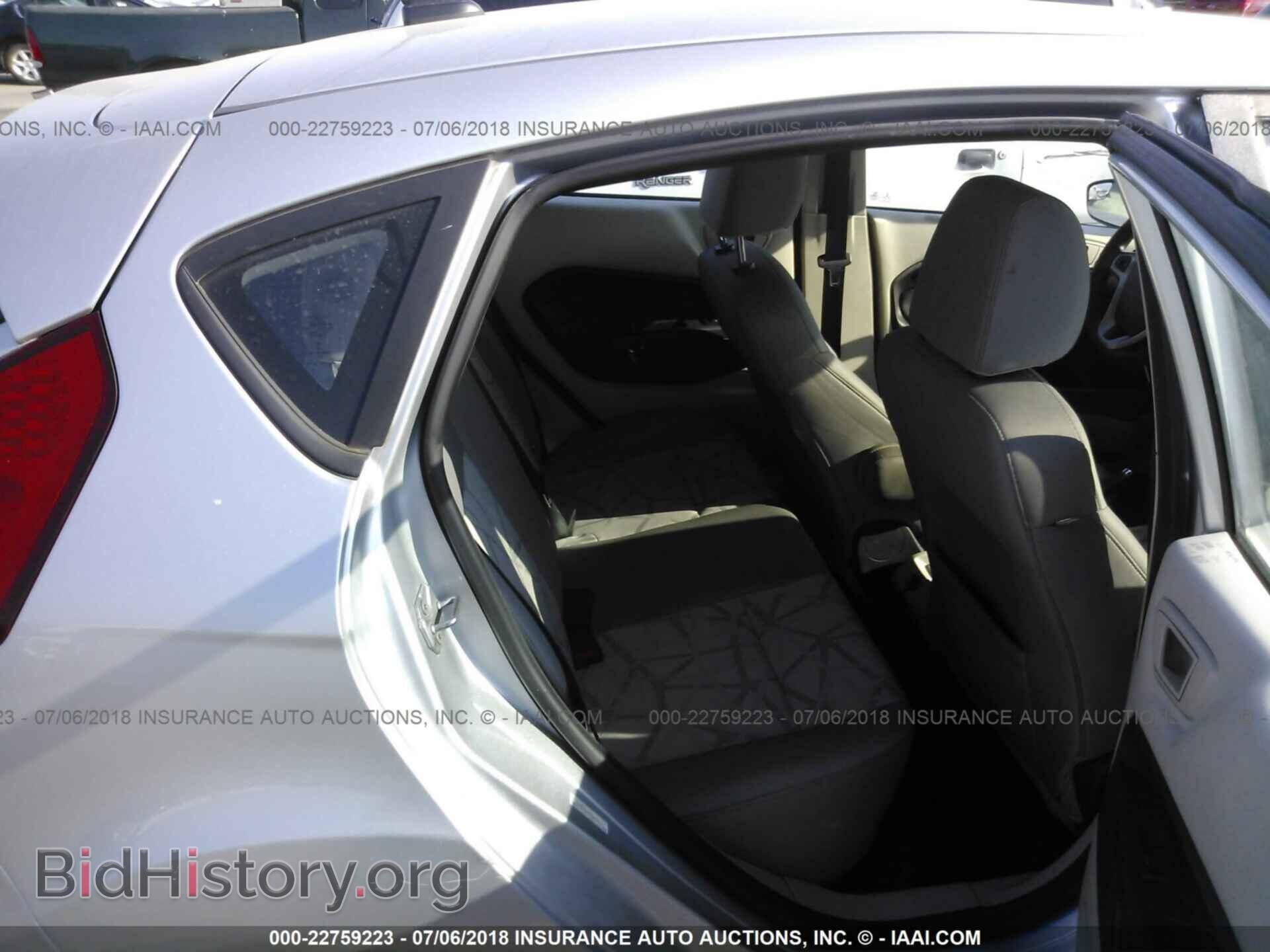 2013 Ford Fiesta - VIN: 3FADP4EJ4DM225178 - Фото 8