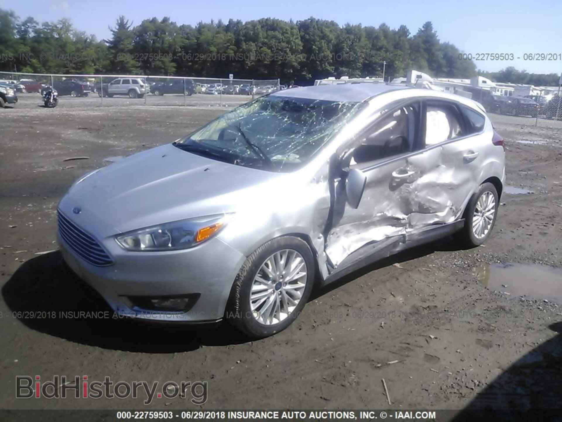 2016 Ford Focus - VIN: 1FADP3N23GL302860 - Фото 2