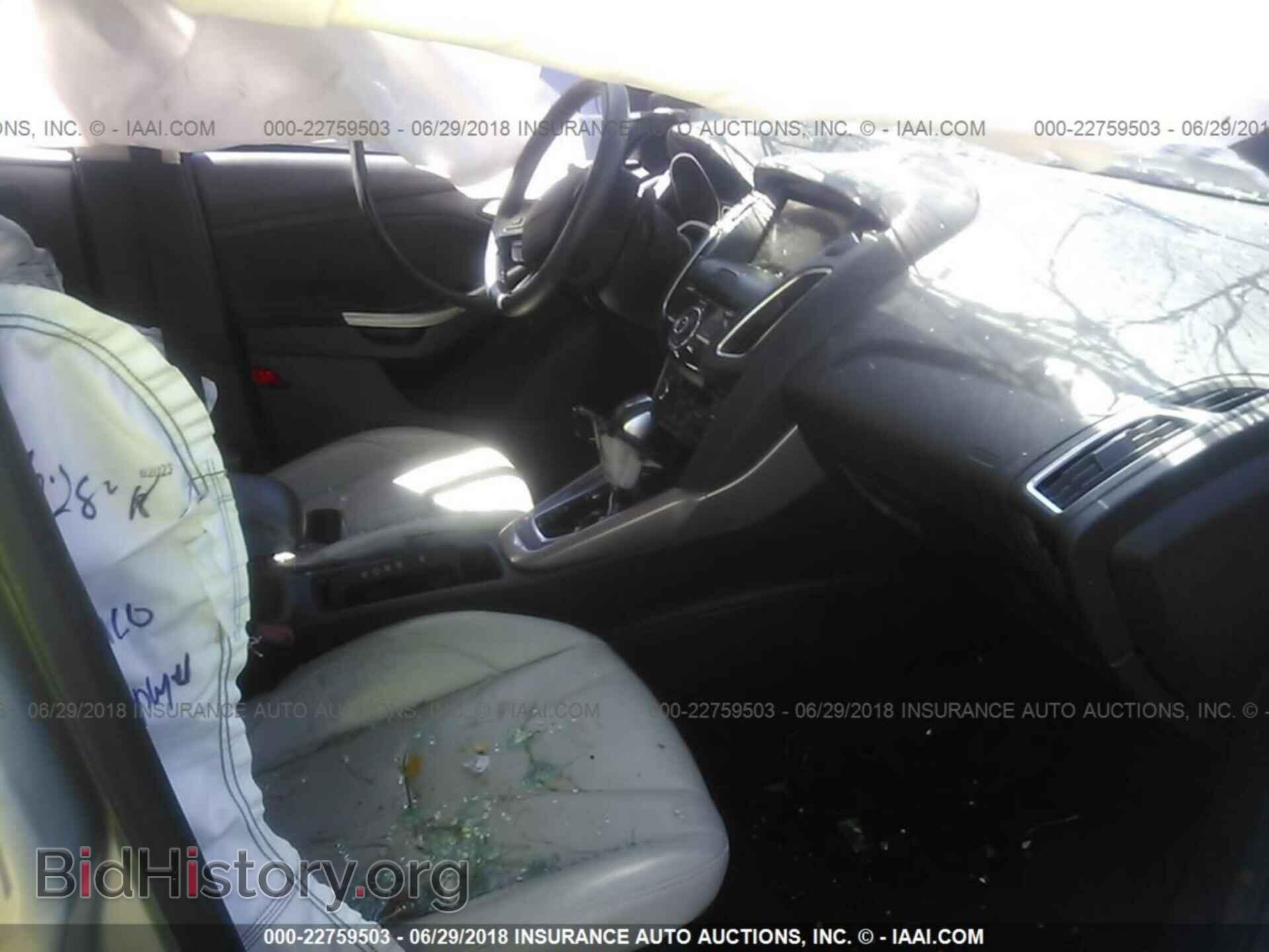 2016 Ford Focus - VIN: 1FADP3N23GL302860 - Фото 5