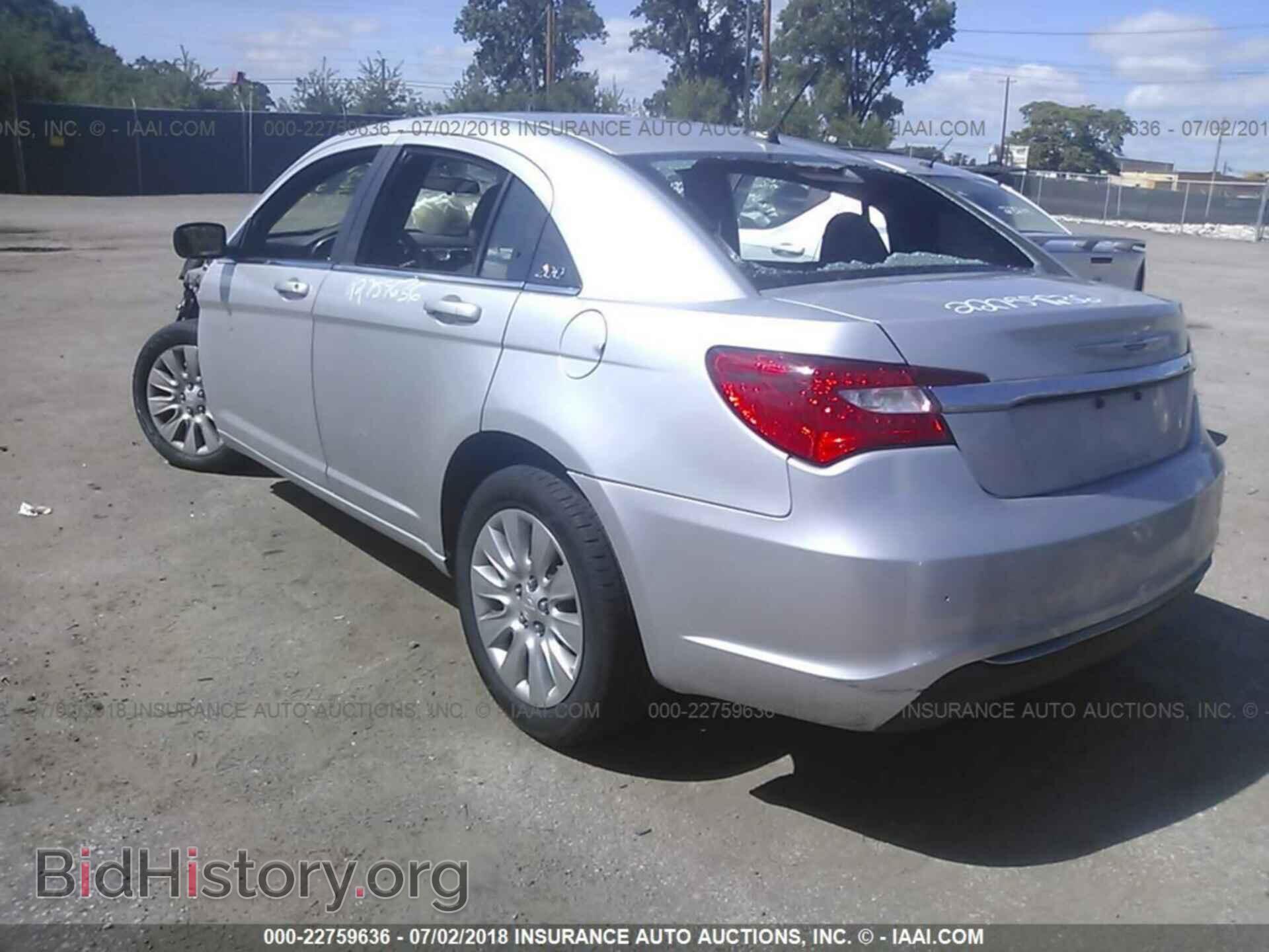 2012 Chrysler 200 - VIN: 1C3CCBAB3CN330792 - Photo 3