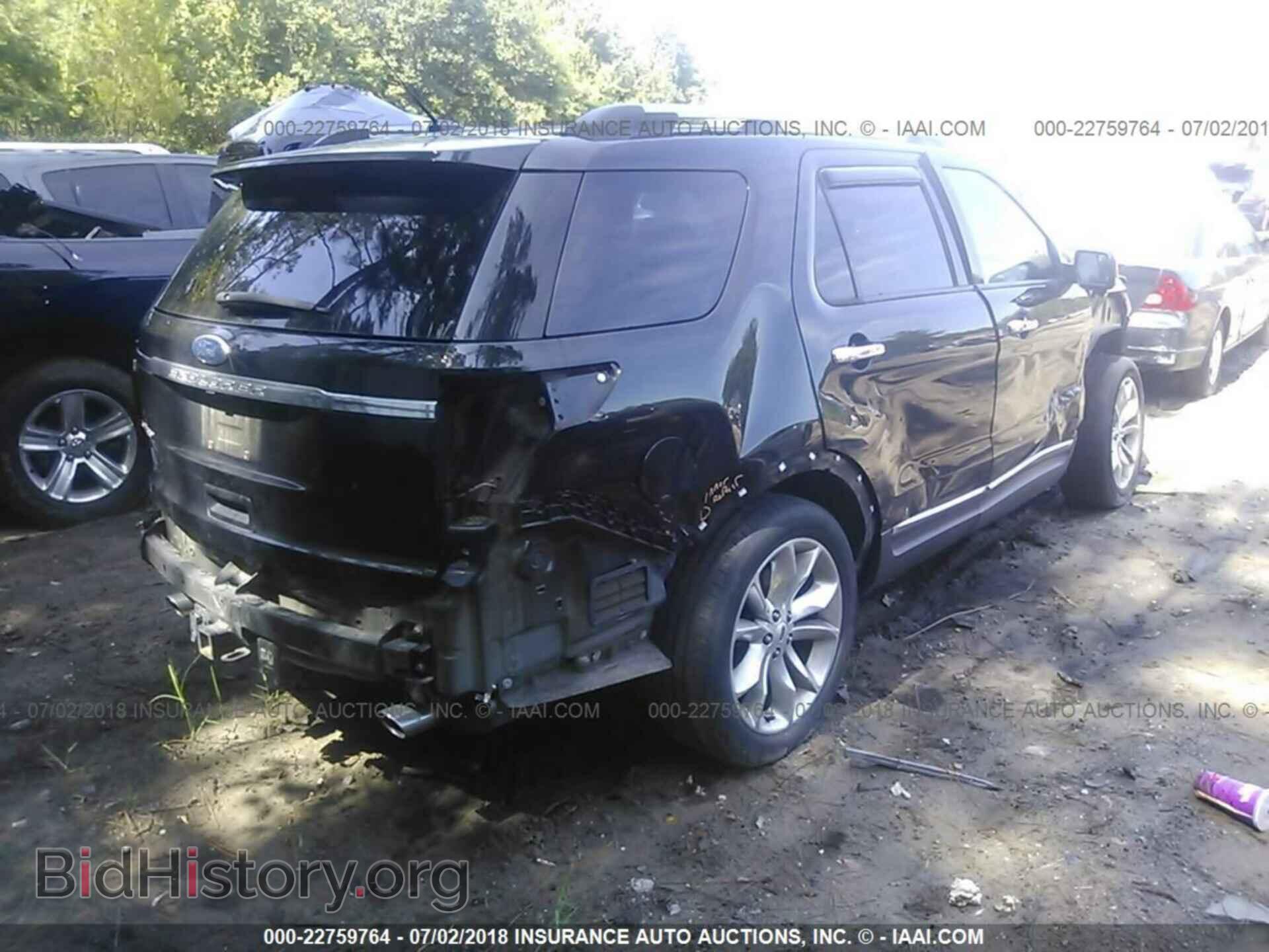 2012 Ford Explorer - VIN: 1FMHK7F88CGA71330 - Фото 4