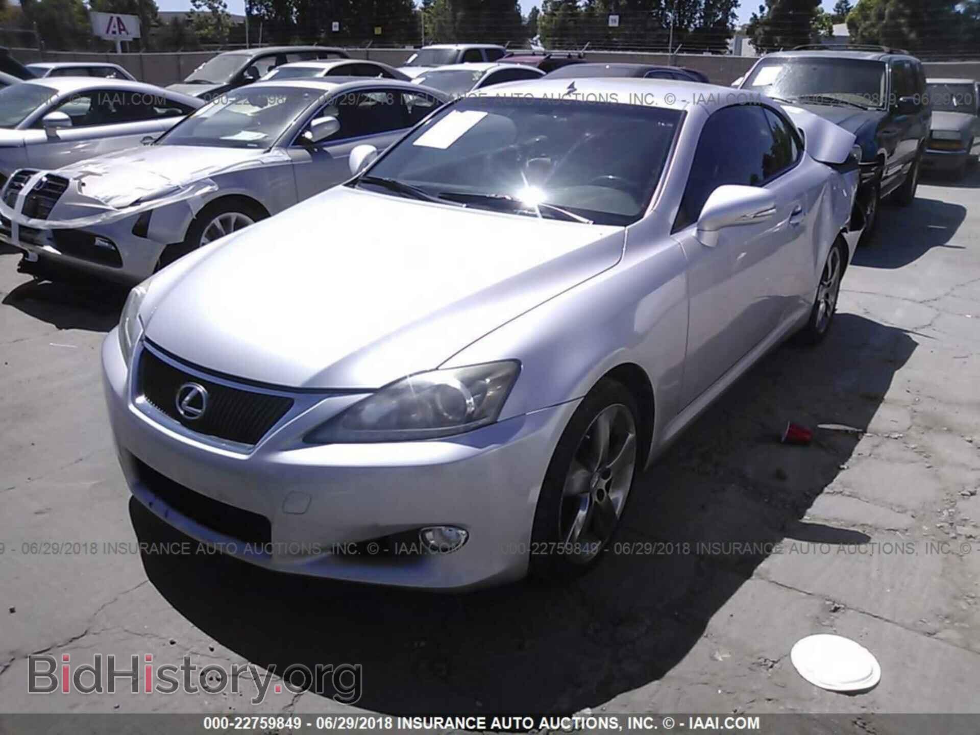 2011 Lexus Is - VIN: JTHFF2C24B2516627 - Photo 2