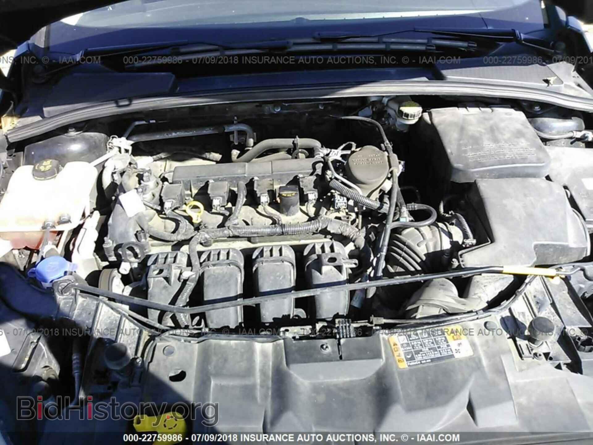 2015 Ford Focus - VIN: 1FADP3F20FL306040 - Photo 10