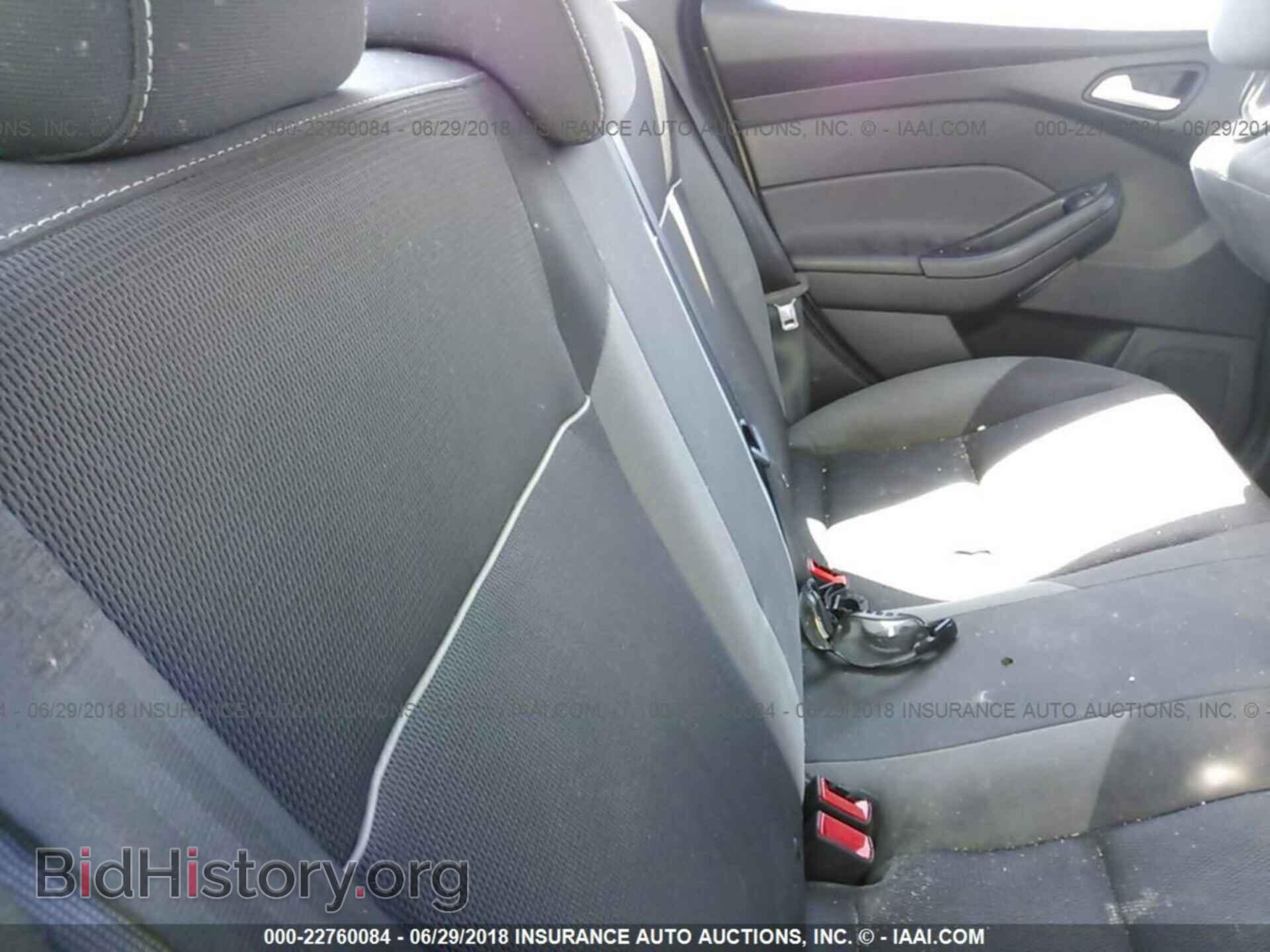 2012 Ford Focus - VIN: 1FAHP3F20CL266197 - Photo 8