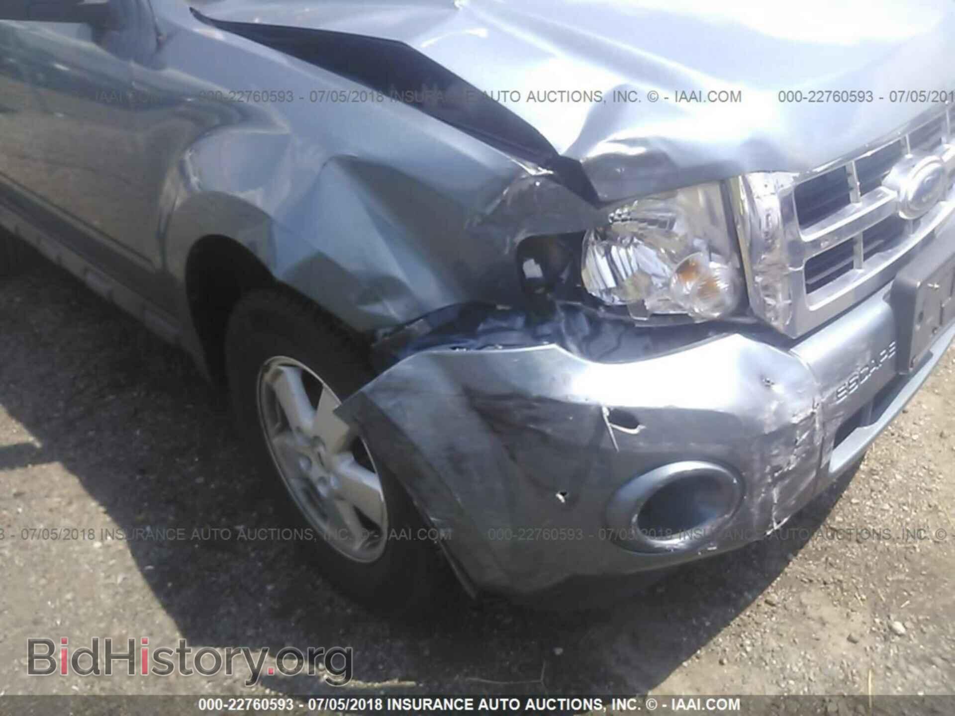 2011 Ford Escape - VIN: 1FMCU0C79BKB73934 - Photo 6
