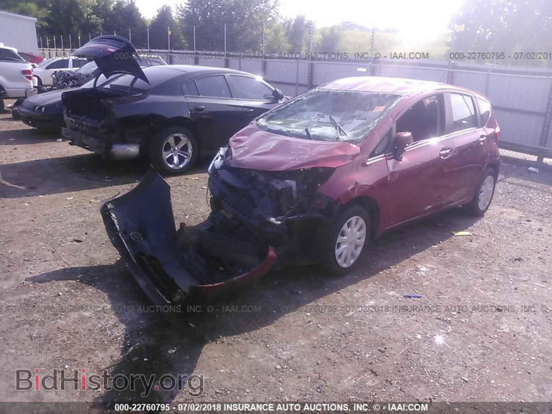 2016 Nissan Versa note - VIN: 3N1CE2CPXGL361402 - Photo 2