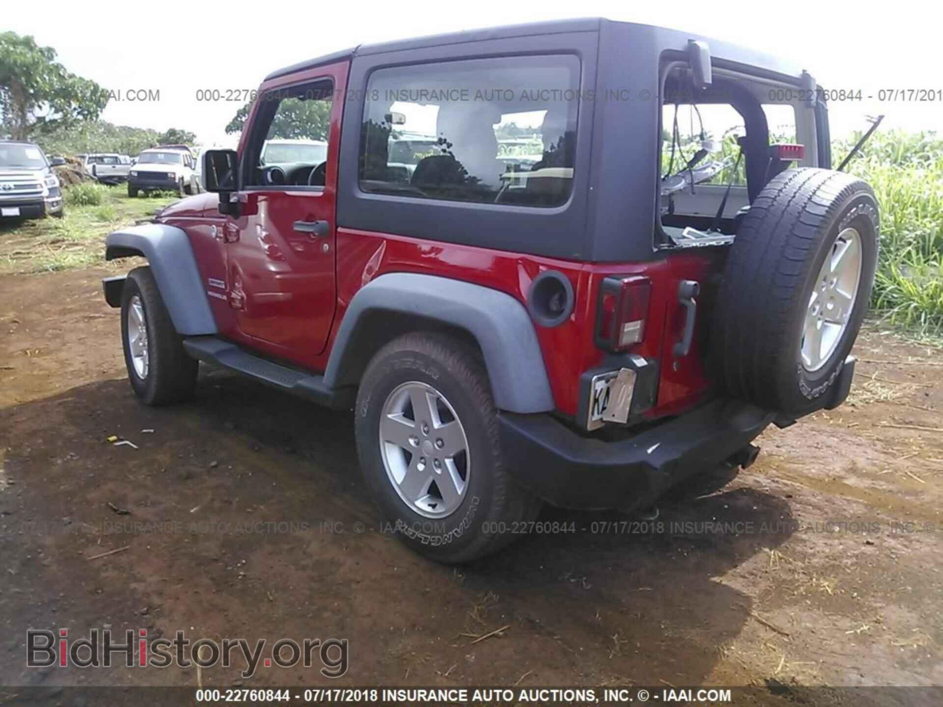 2012 Jeep Wrangler - VIN: 1C4AJWAG4CL178576 - Фото 3