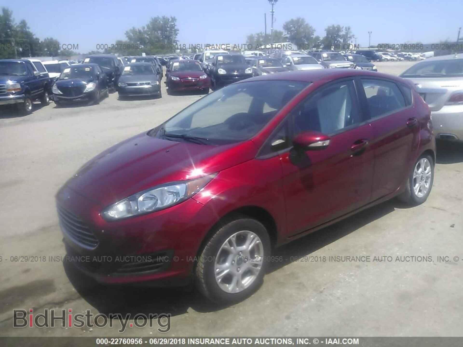 2014 Ford Fiesta - VIN: 3FADP4EJ2EM151082 - Photo 2