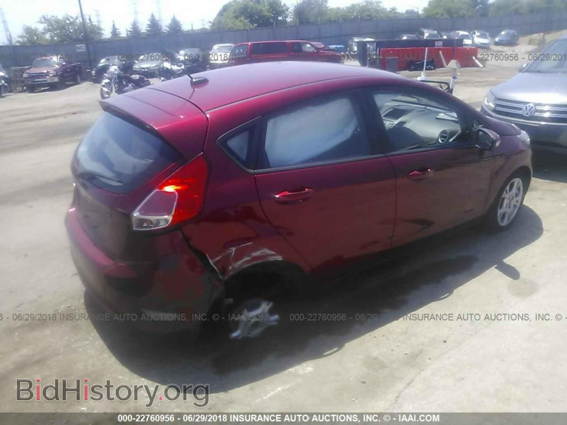 2014 Ford Fiesta - VIN: 3FADP4EJ2EM151082 - Photo 4