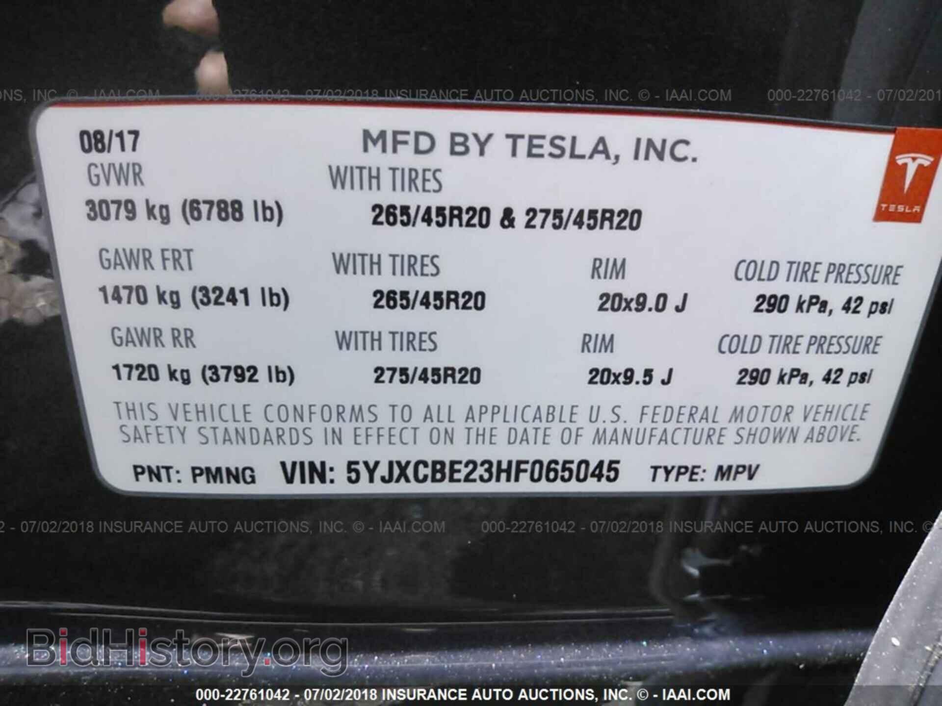 2017 Tesla Model x - VIN: 5YJXCBE23HF065045 - Photo 9