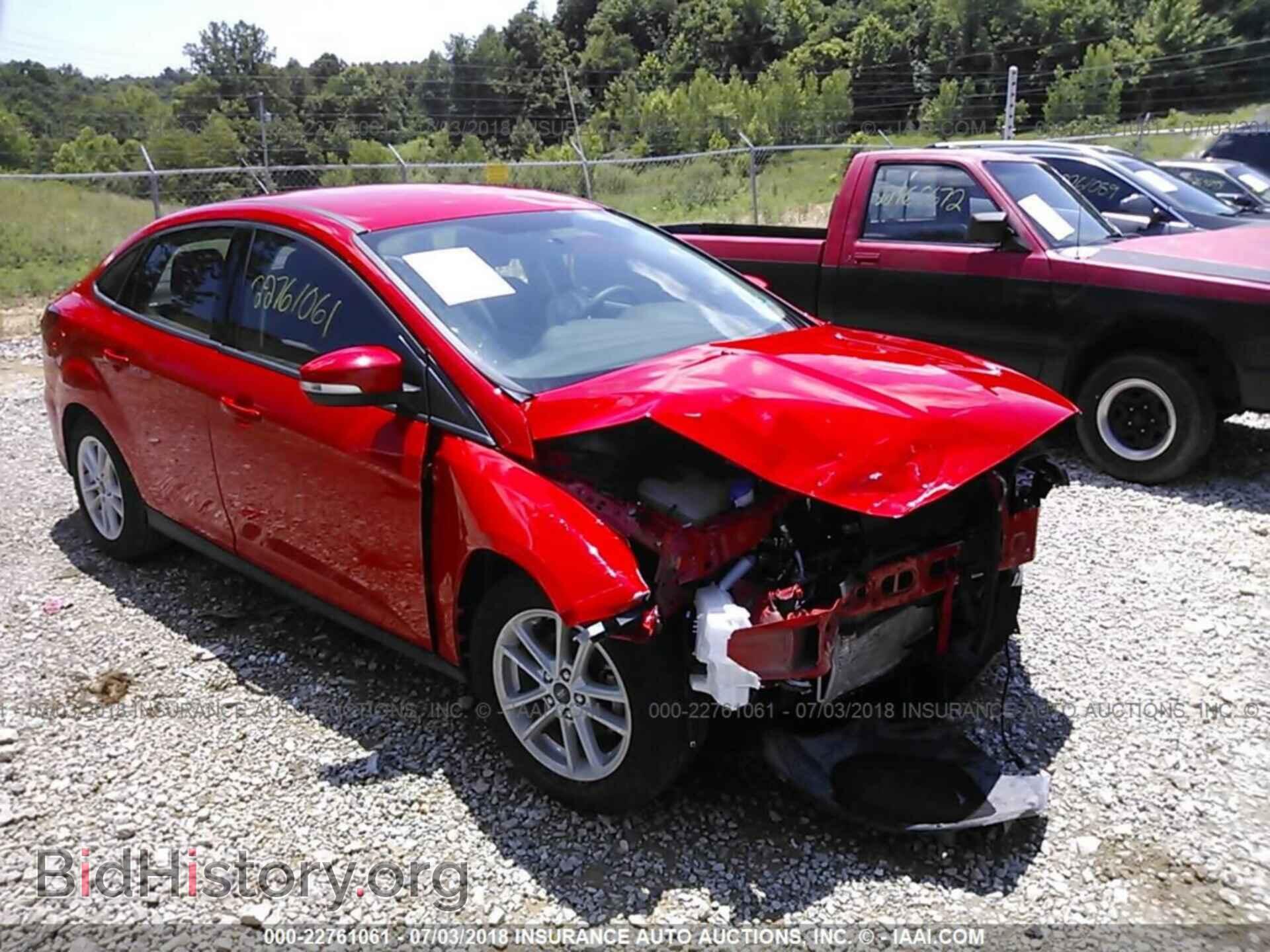 Photo 1FADP3F2XHL347021 - Ford Focus 2017
