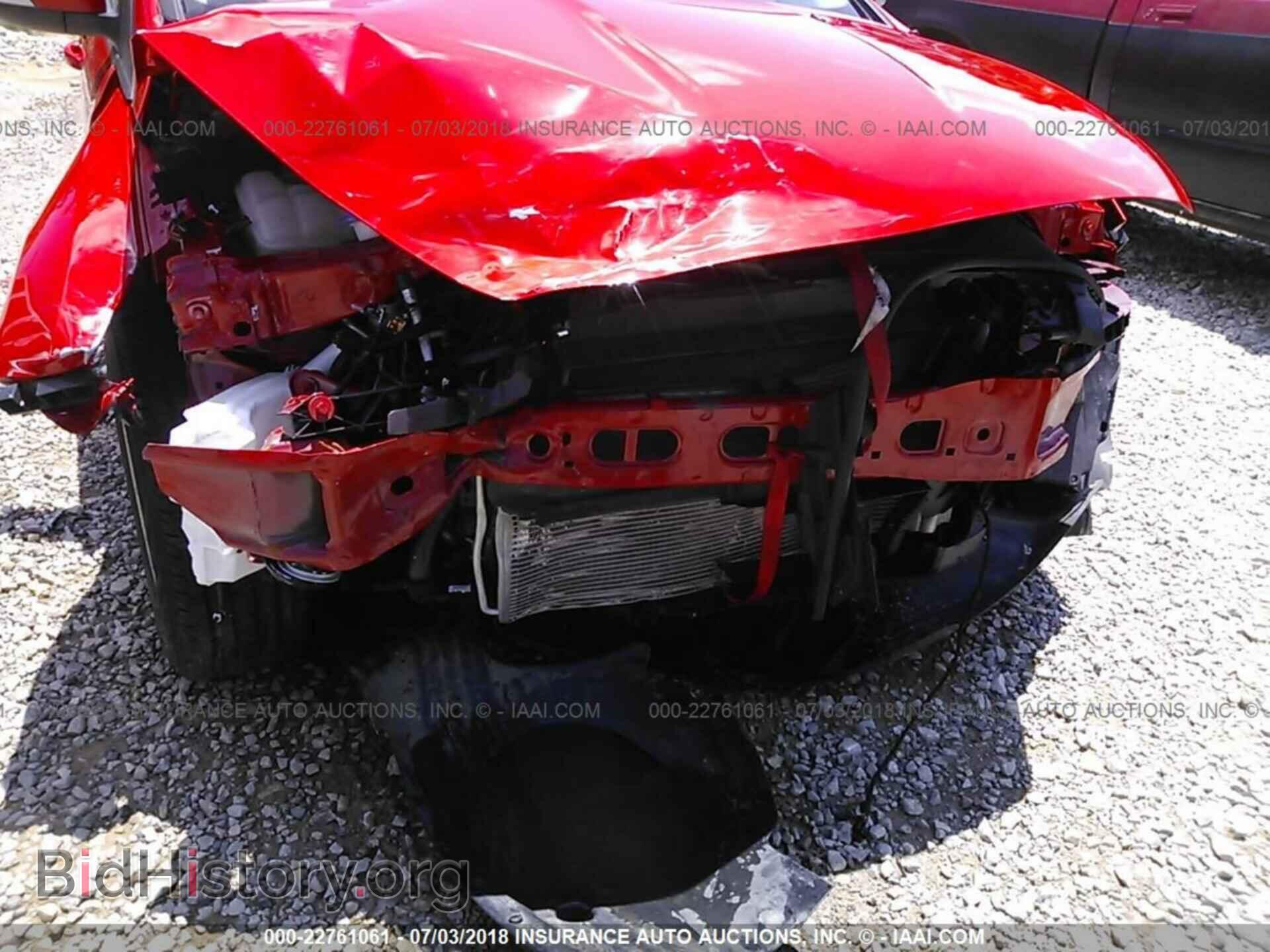 2017 Ford Focus - VIN: 1FADP3F2XHL347021 - Photo 6