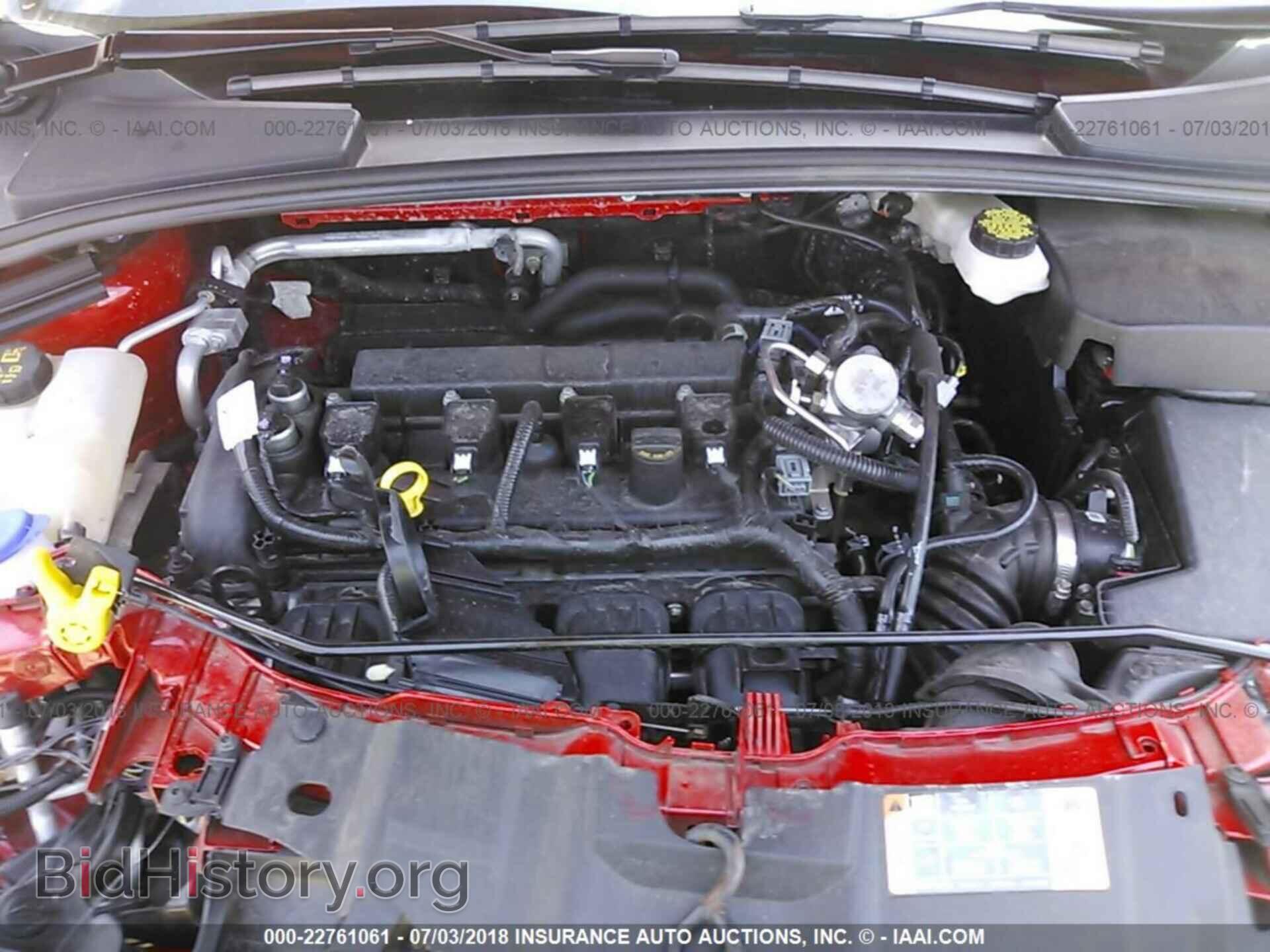 2017 Ford Focus - VIN: 1FADP3F2XHL347021 - Photo 10