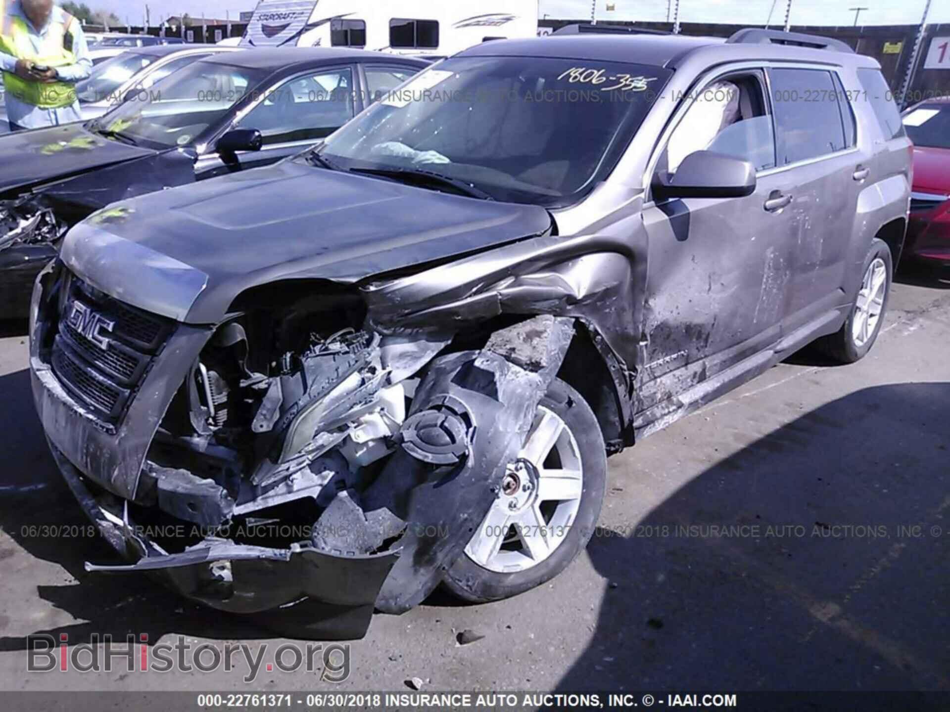 2011 Gmc Terrain - VIN: 2CTFLVEC8B6409525 - Photo 2