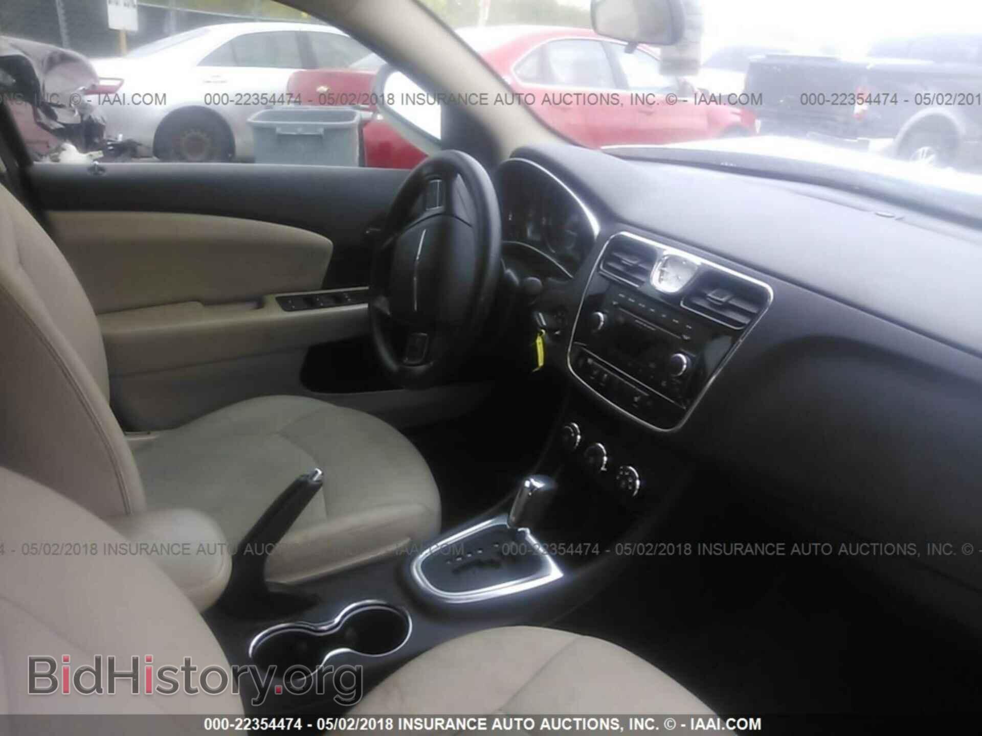 2013 CHRYSLER 200 - VIN: 1C3CCBAG4DN737503 - Photo 5