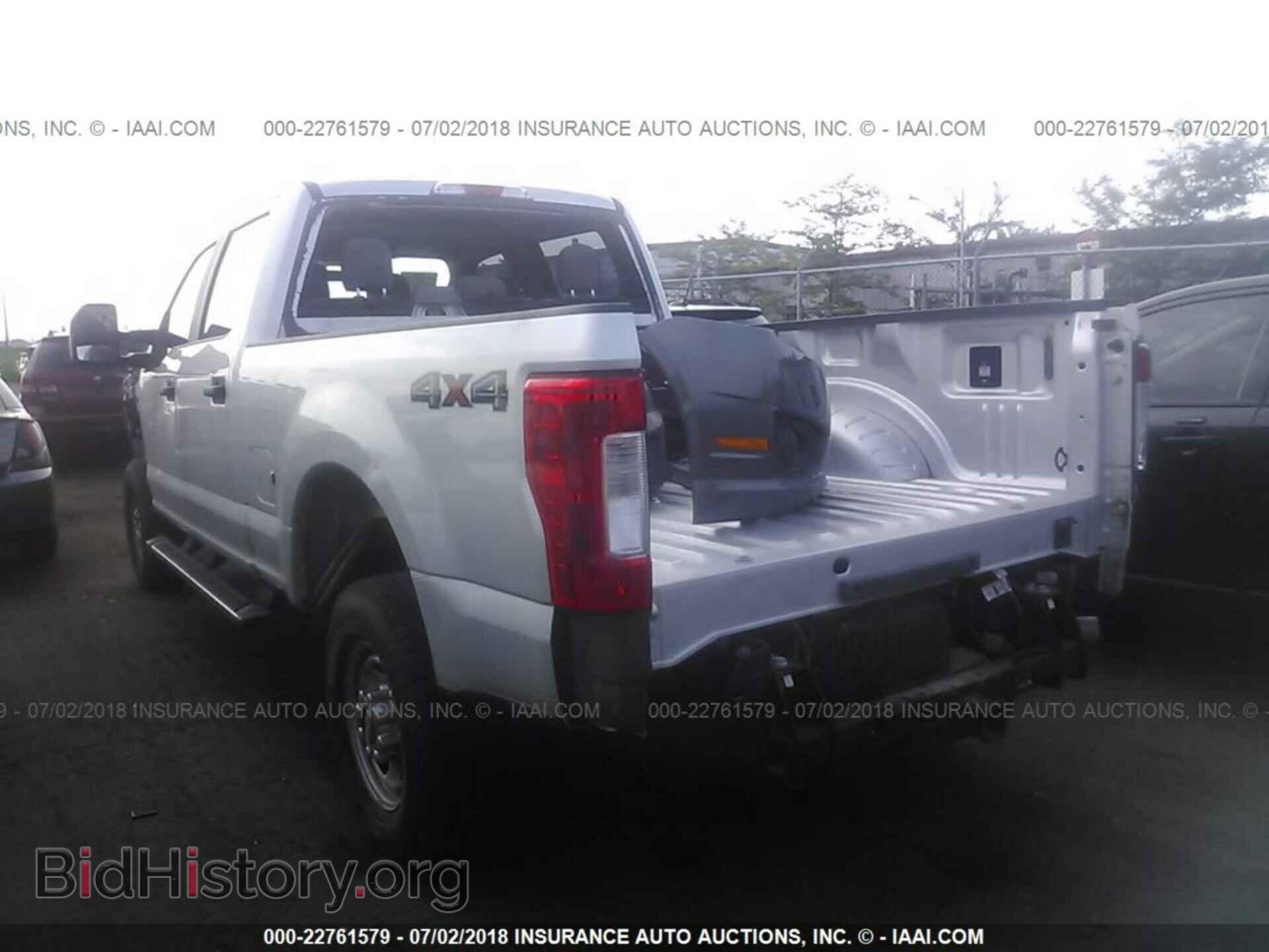 2017 Ford F250 - VIN: 1FT7W2B60HEB77303 - Фото 3