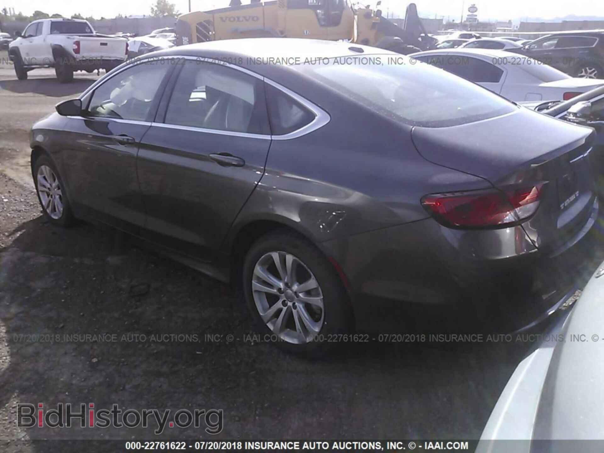 2016 Chrysler 200 - VIN: 1C3CCCAB1GN165174 - Фото 3