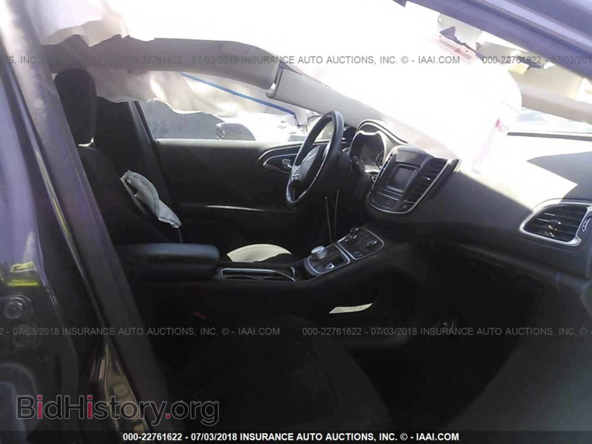2016 Chrysler 200 - VIN: 1C3CCCAB1GN165174 - Фото 5