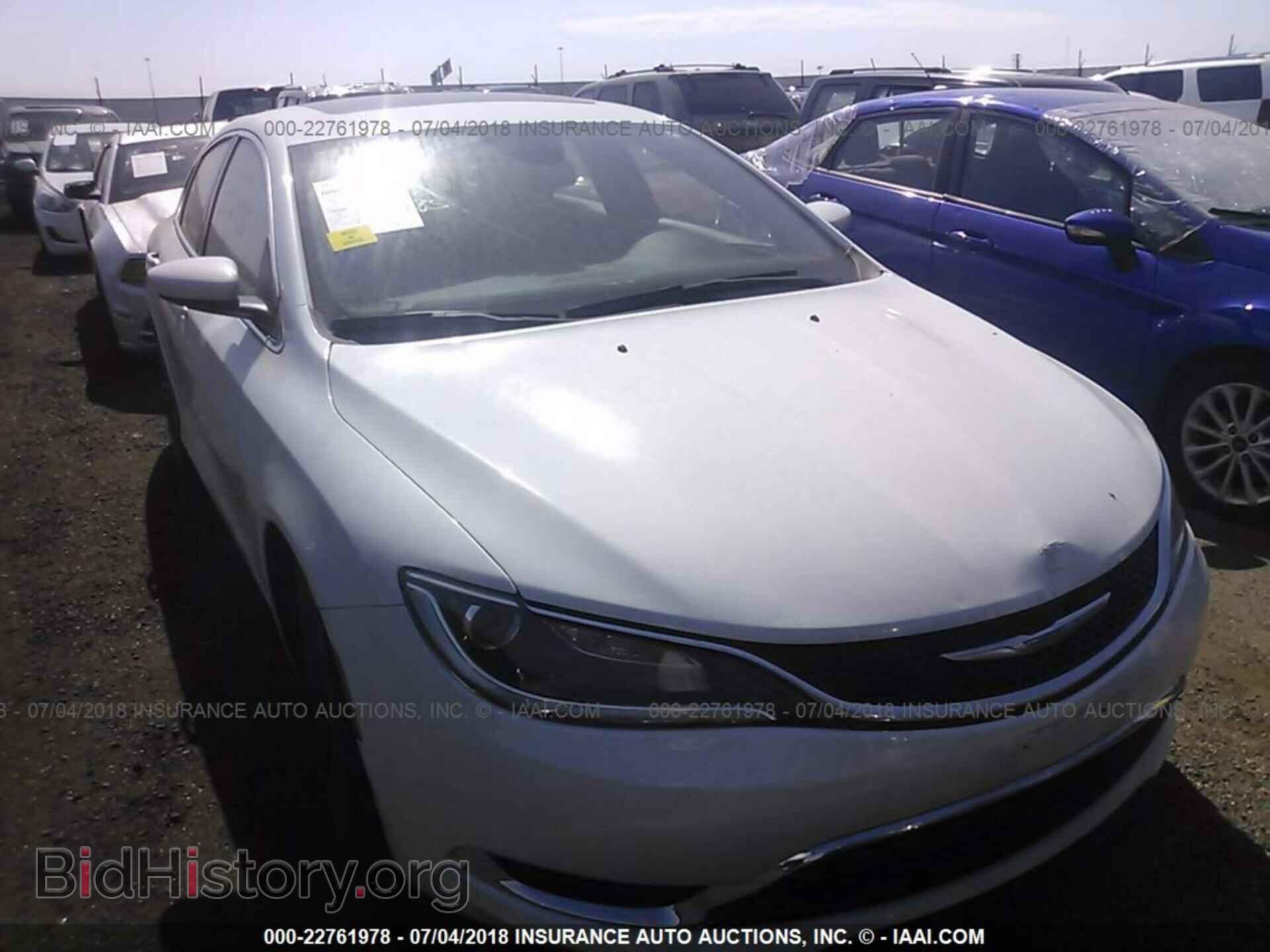 2015 Chrysler 200 - VIN: 1C3CCCAB2FN557501 - Photo 6