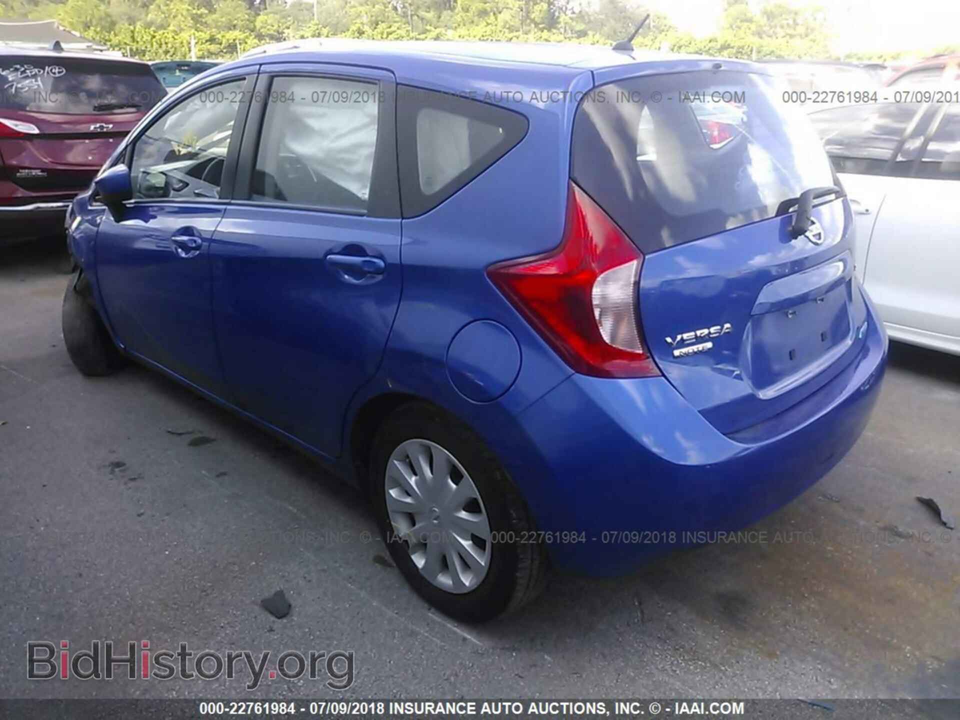 2015 Nissan Versa note - VIN: 3N1CE2CP5FL424582 - Photo 3
