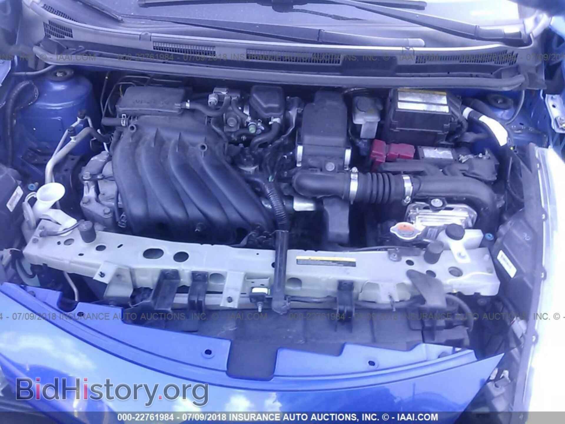 2015 Nissan Versa note - VIN: 3N1CE2CP5FL424582 - Photo 10