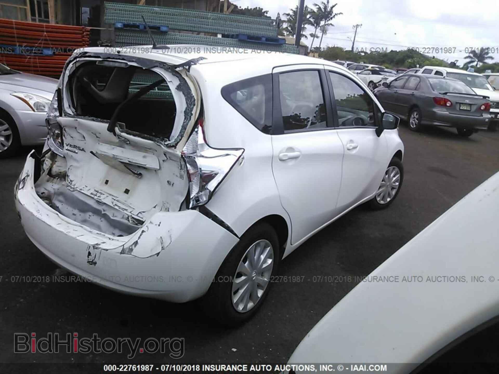 2016 Nissan Versa note - VIN: 3N1CE2CP2GL371373 - Фото 4