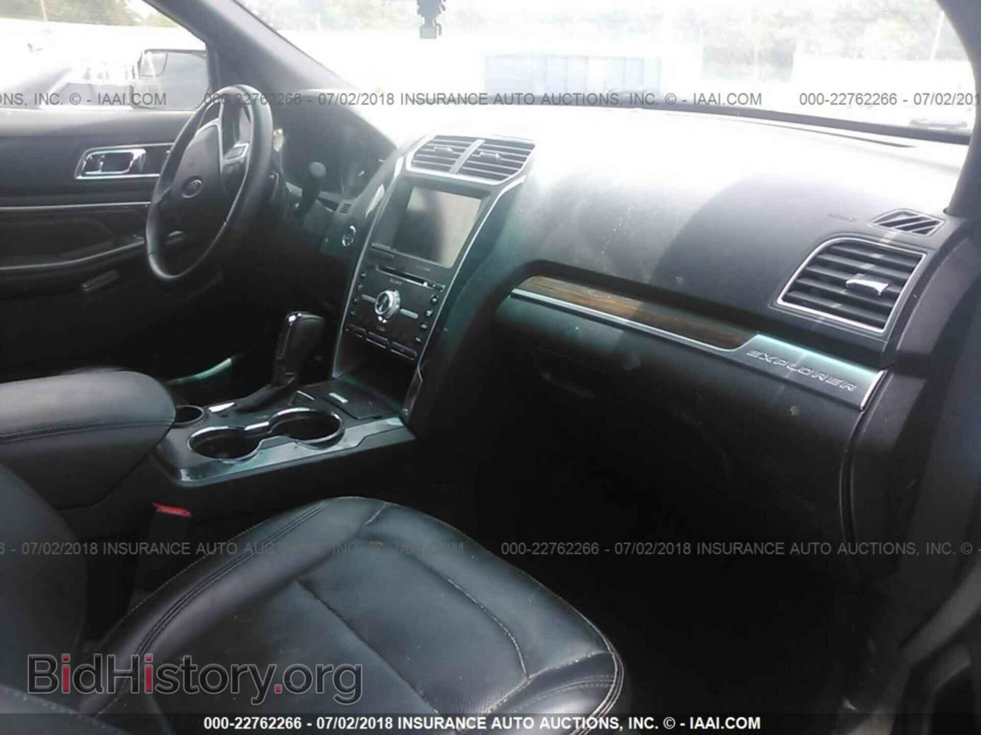 2016 Ford Explorer - VIN: 1FM5K7F81GGB64165 - Photo 5