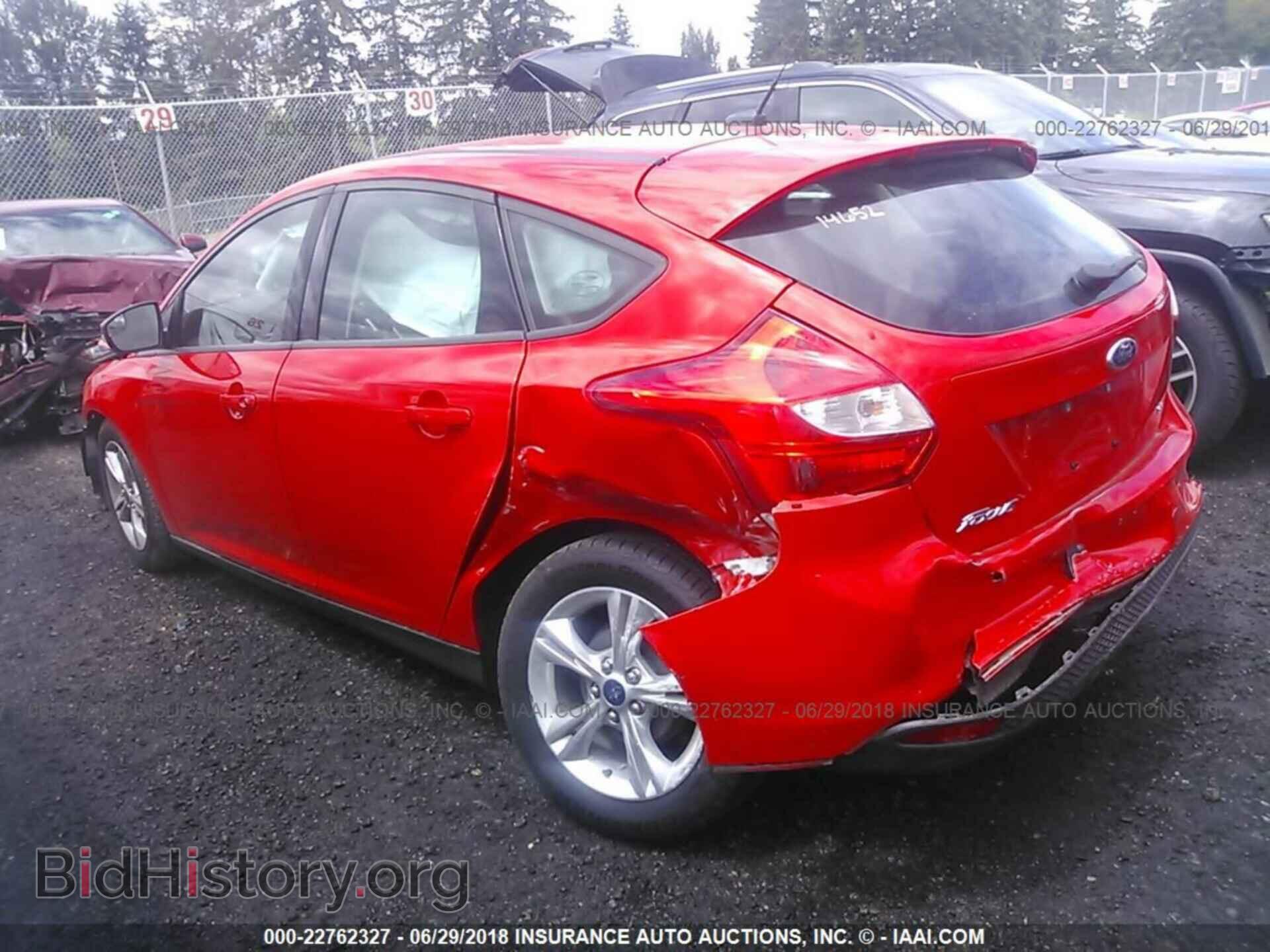 2014 Ford Focus - VIN: 1FADP3K23EL391864 - Photo 3