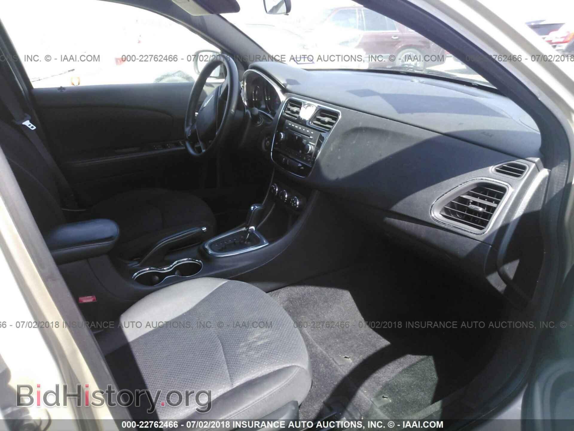 2013 Chrysler 200 - VIN: 1C3CCBAB0DN691754 - Photo 5