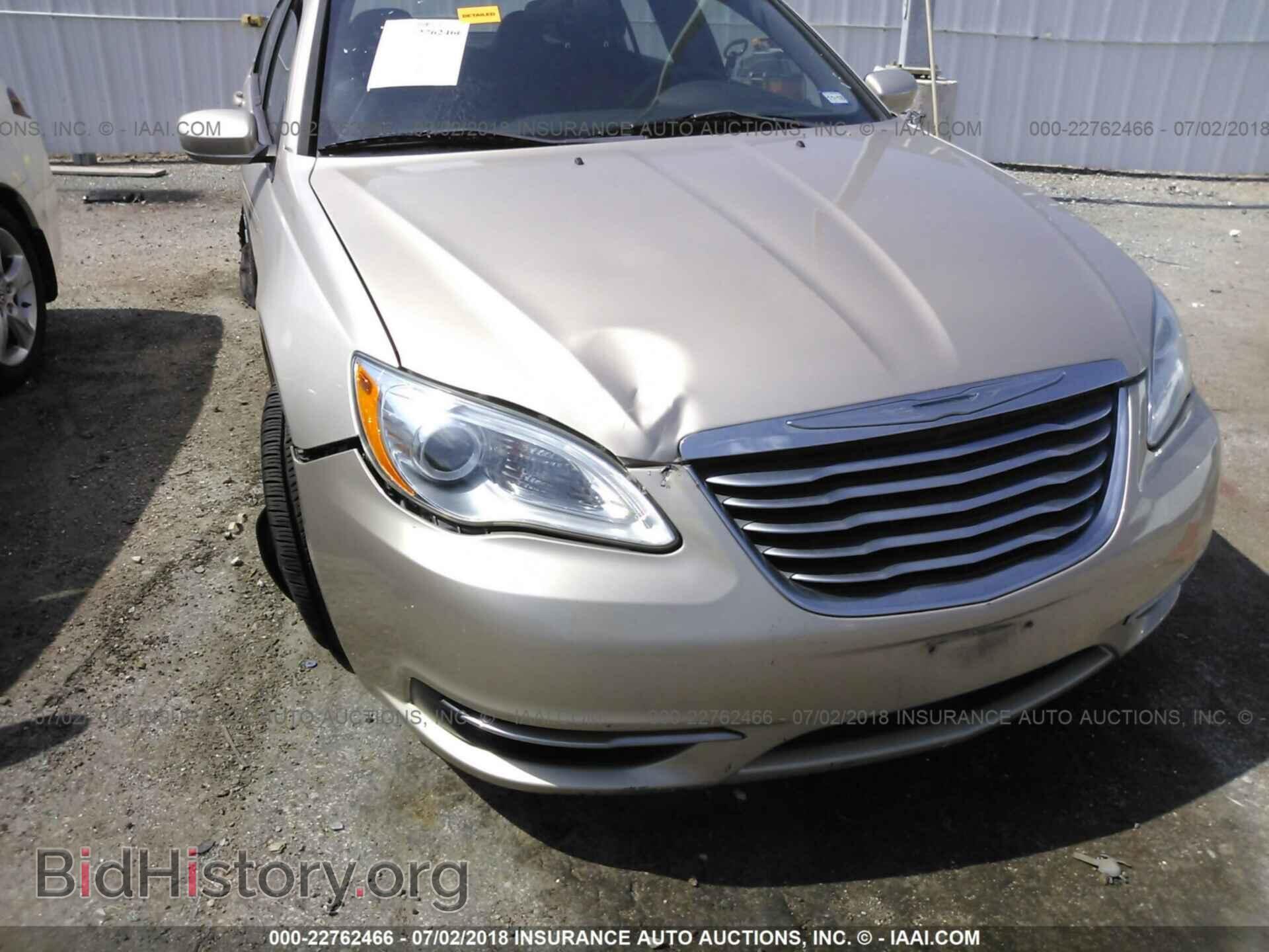 2013 Chrysler 200 - VIN: 1C3CCBAB0DN691754 - Photo 6