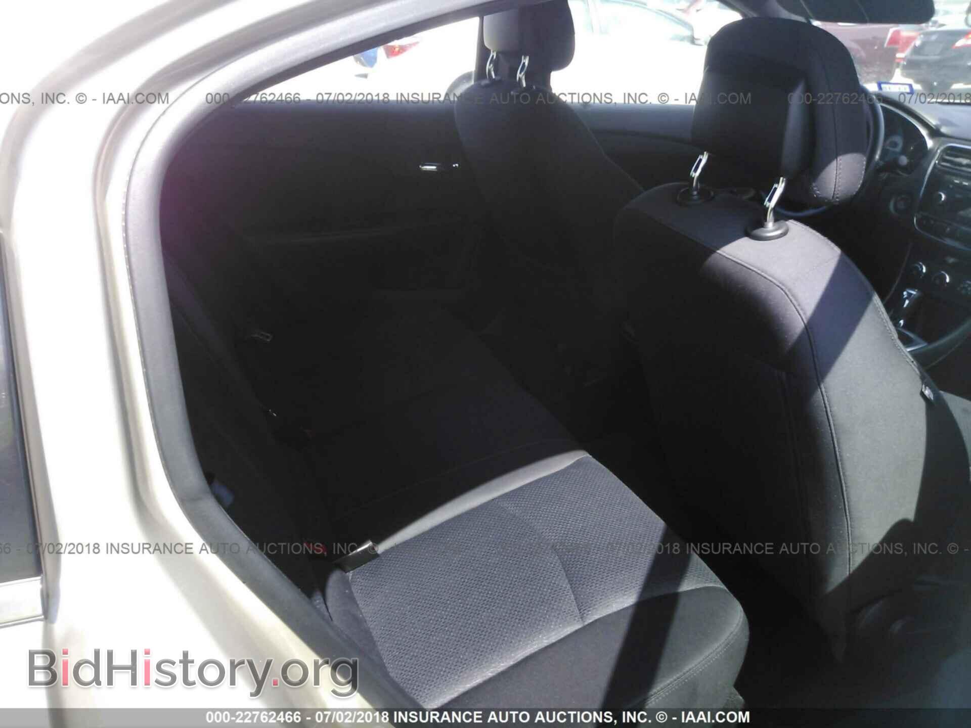 2013 Chrysler 200 - VIN: 1C3CCBAB0DN691754 - Photo 8