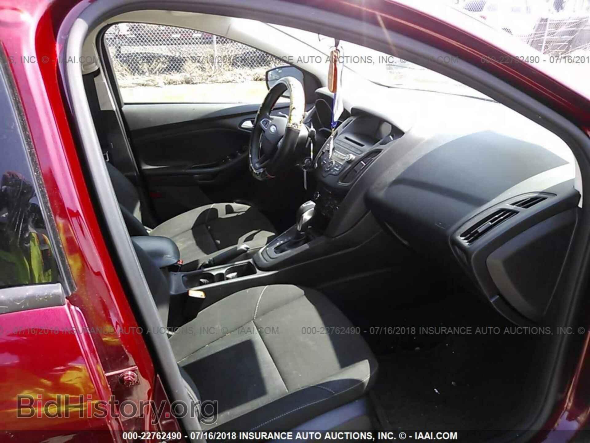 2015 Ford Focus - VIN: 1FADP3F29FL205417 - Photo 5