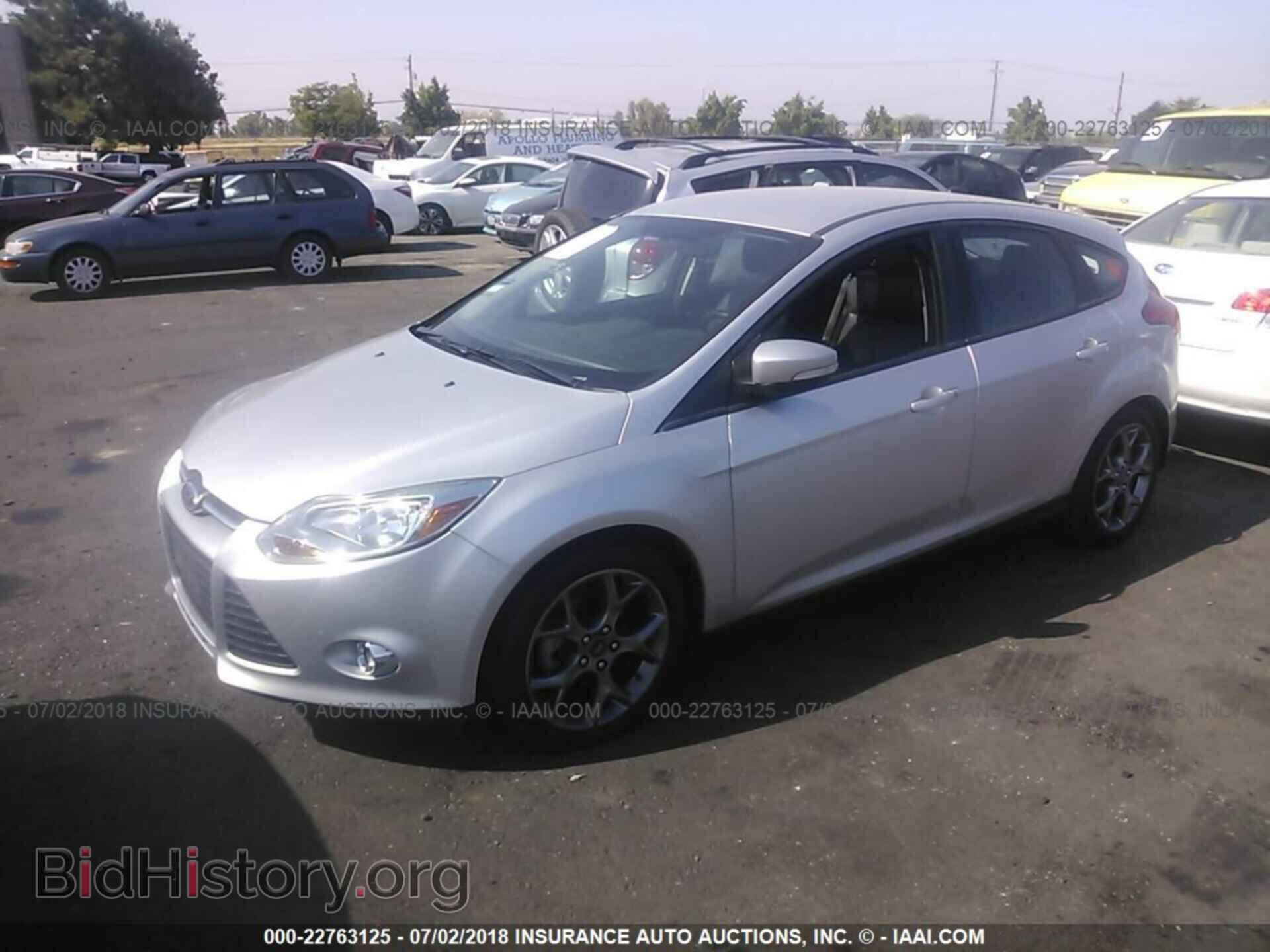 2013 Ford Focus - VIN: 1FADP3K28DL279799 - Фото 2
