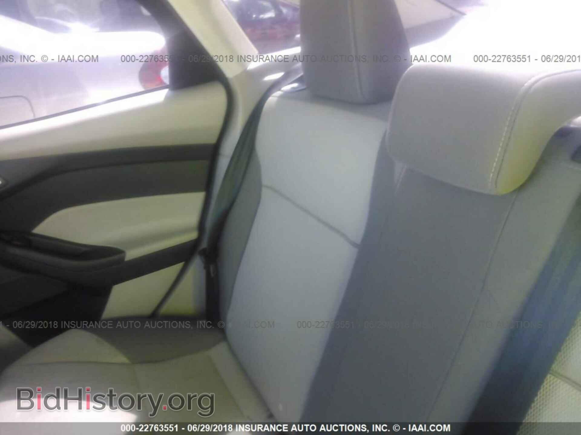 2014 Ford Focus - VIN: 1FADP3F23EL224849 - Photo 8