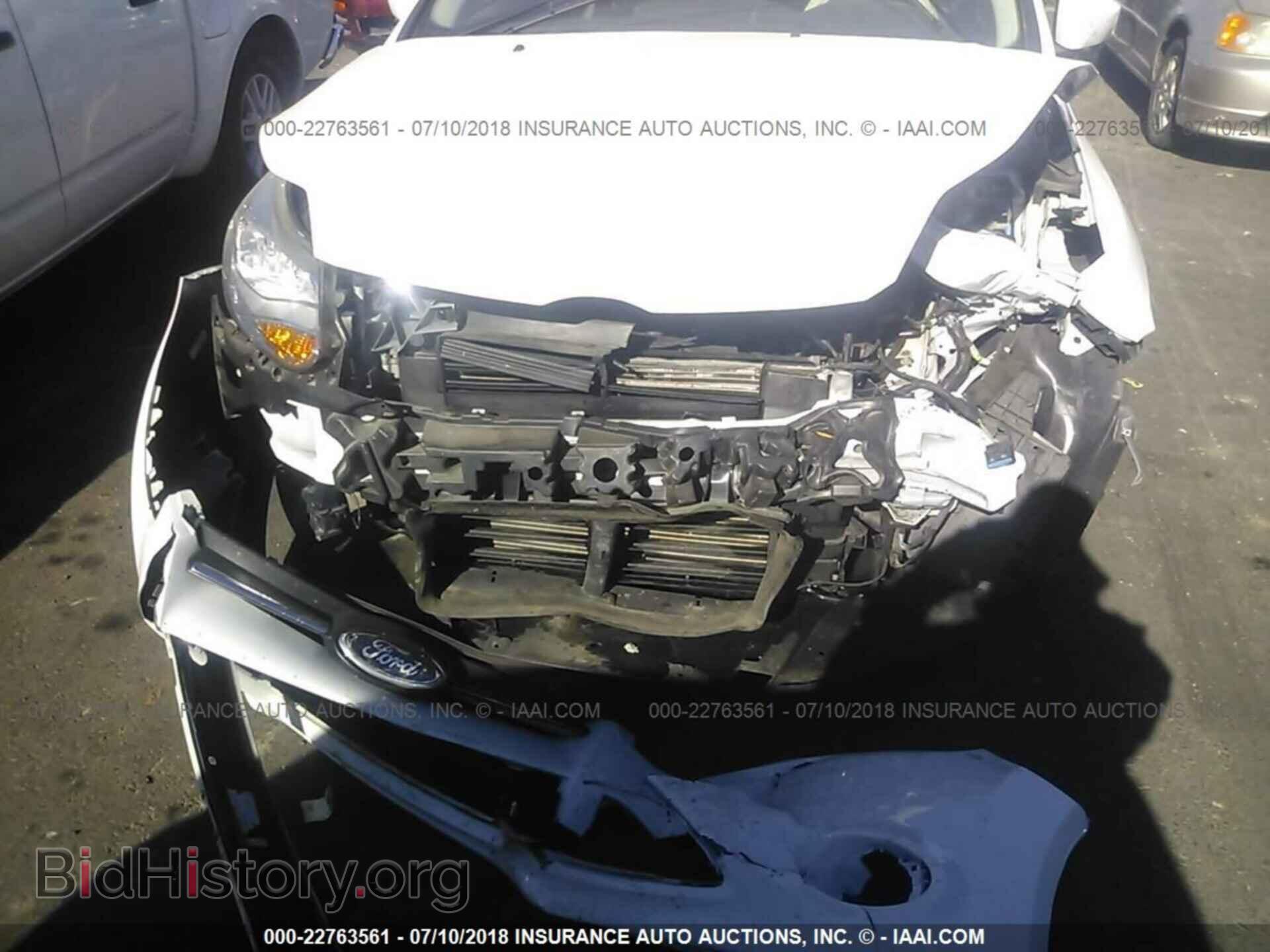 2014 Ford Focus - VIN: 1FADP3F23EL264638 - Photo 6