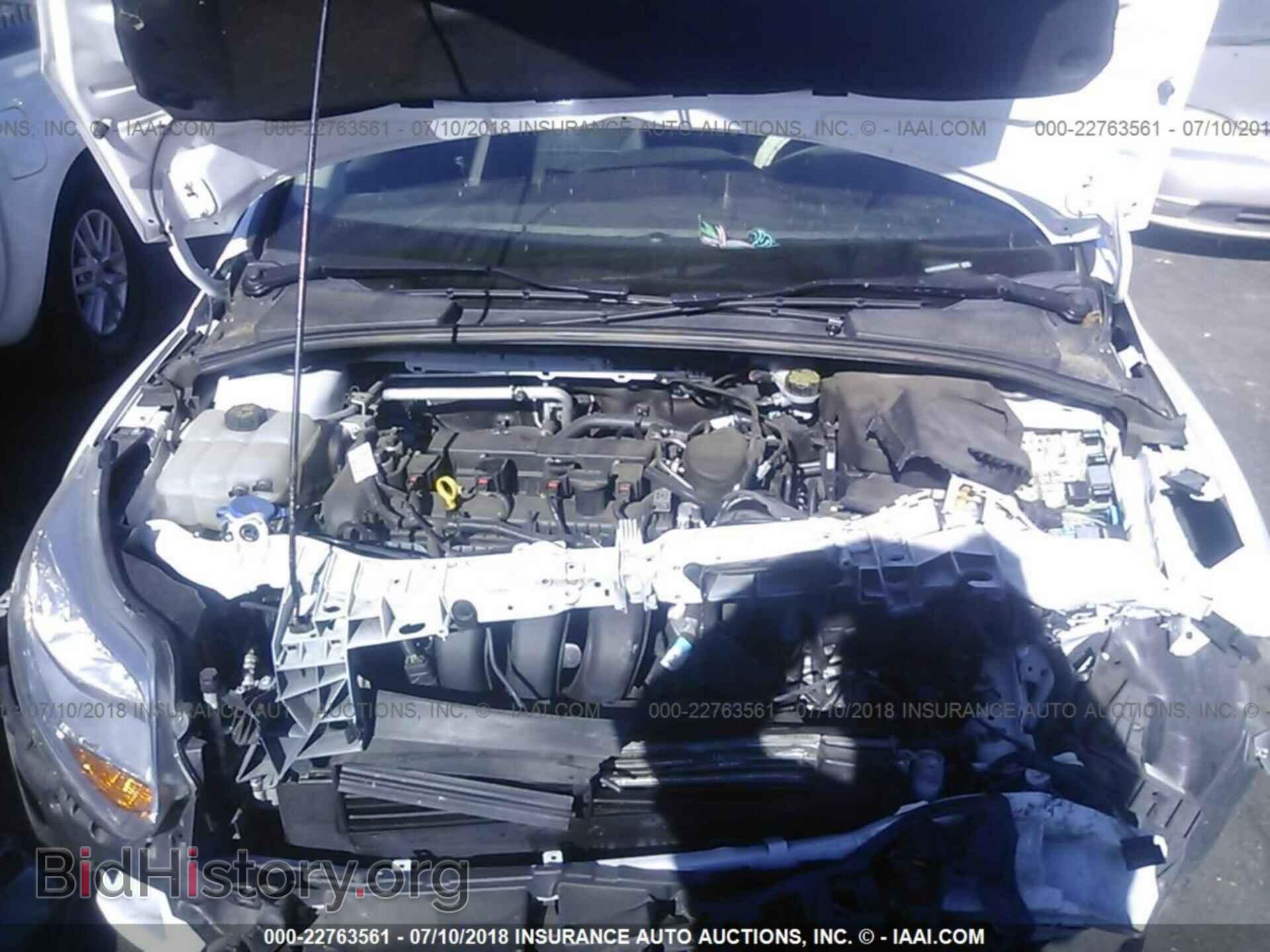 2014 Ford Focus - VIN: 1FADP3F23EL264638 - Photo 10