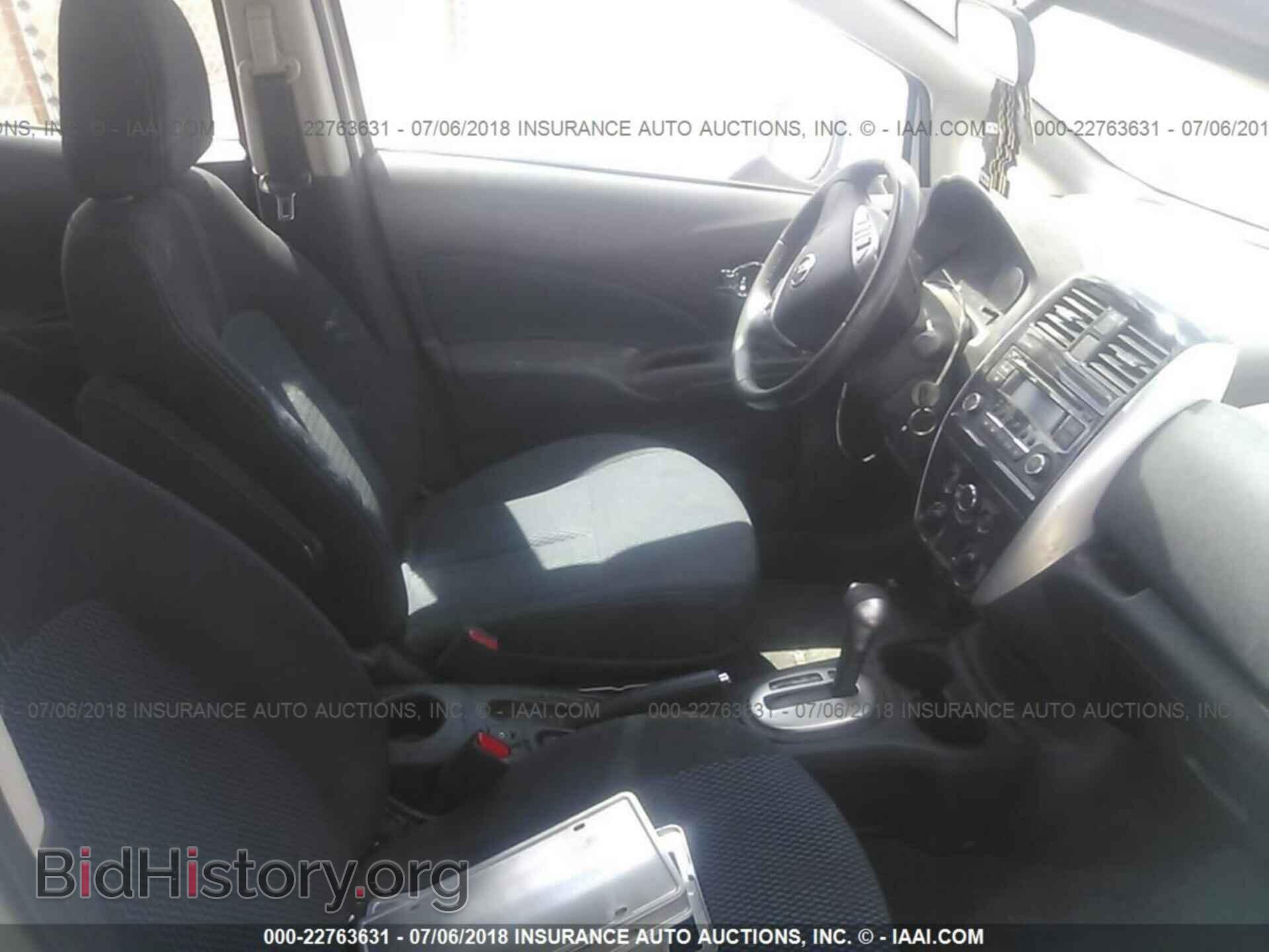 2015 Nissan Versa note - VIN: 3N1CE2CP8FL379640 - Фото 5