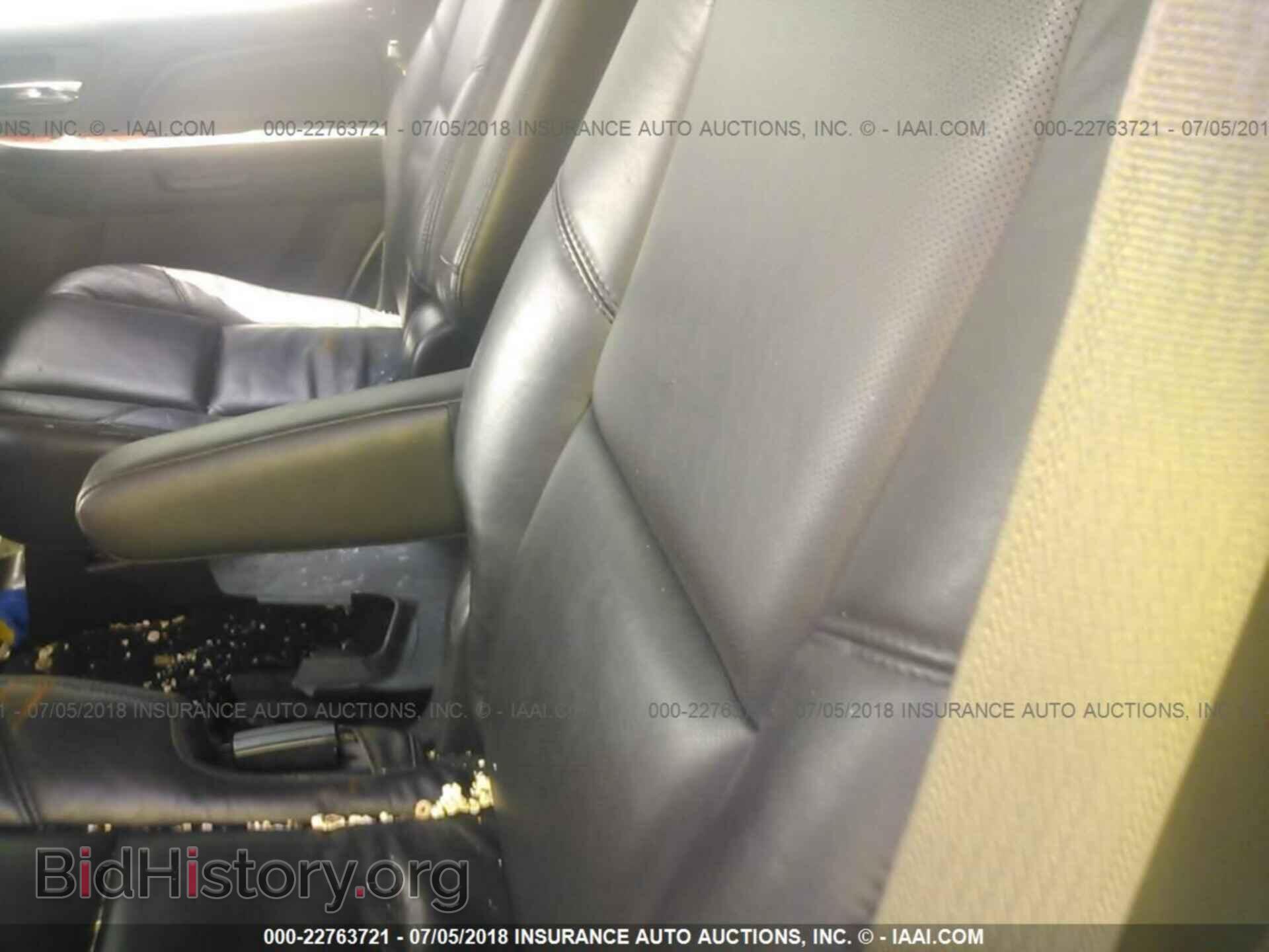 2011 CADILLAC ESCALADE - VIN: 1GYS4BEF1BR166302 - Фото 8
