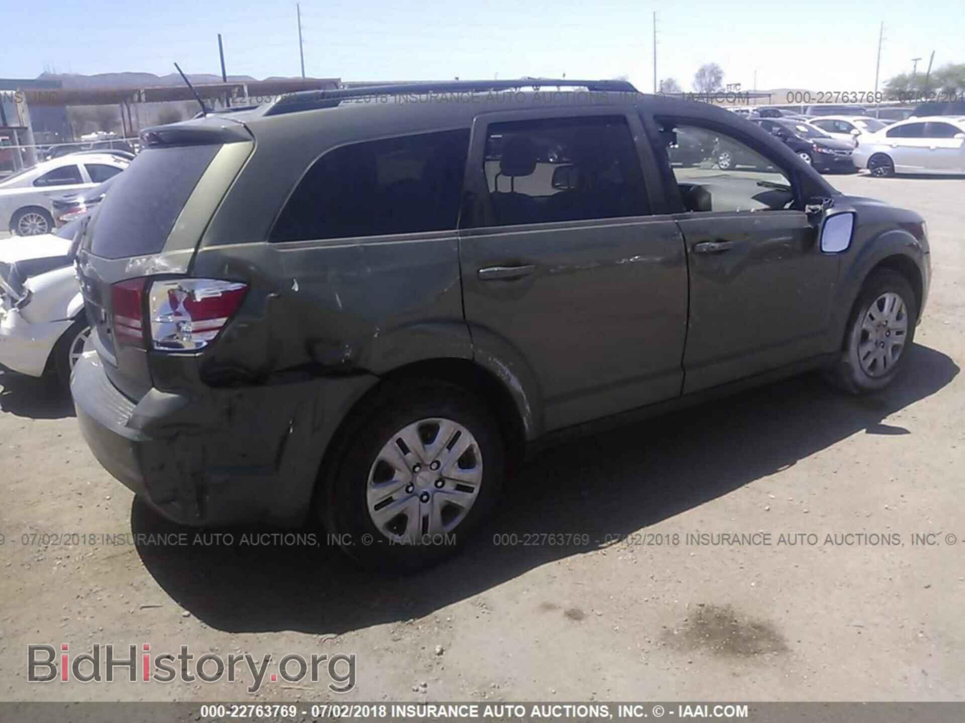 2017 Dodge Journey - VIN: 3C4PDCAB0HT622195 - Фото 4