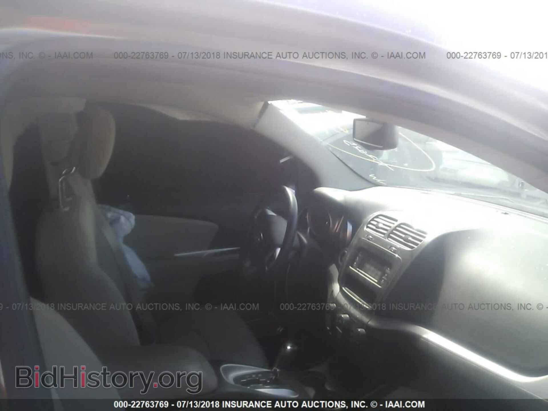 2017 Dodge Journey - VIN: 3C4PDCAB0HT622195 - Фото 5