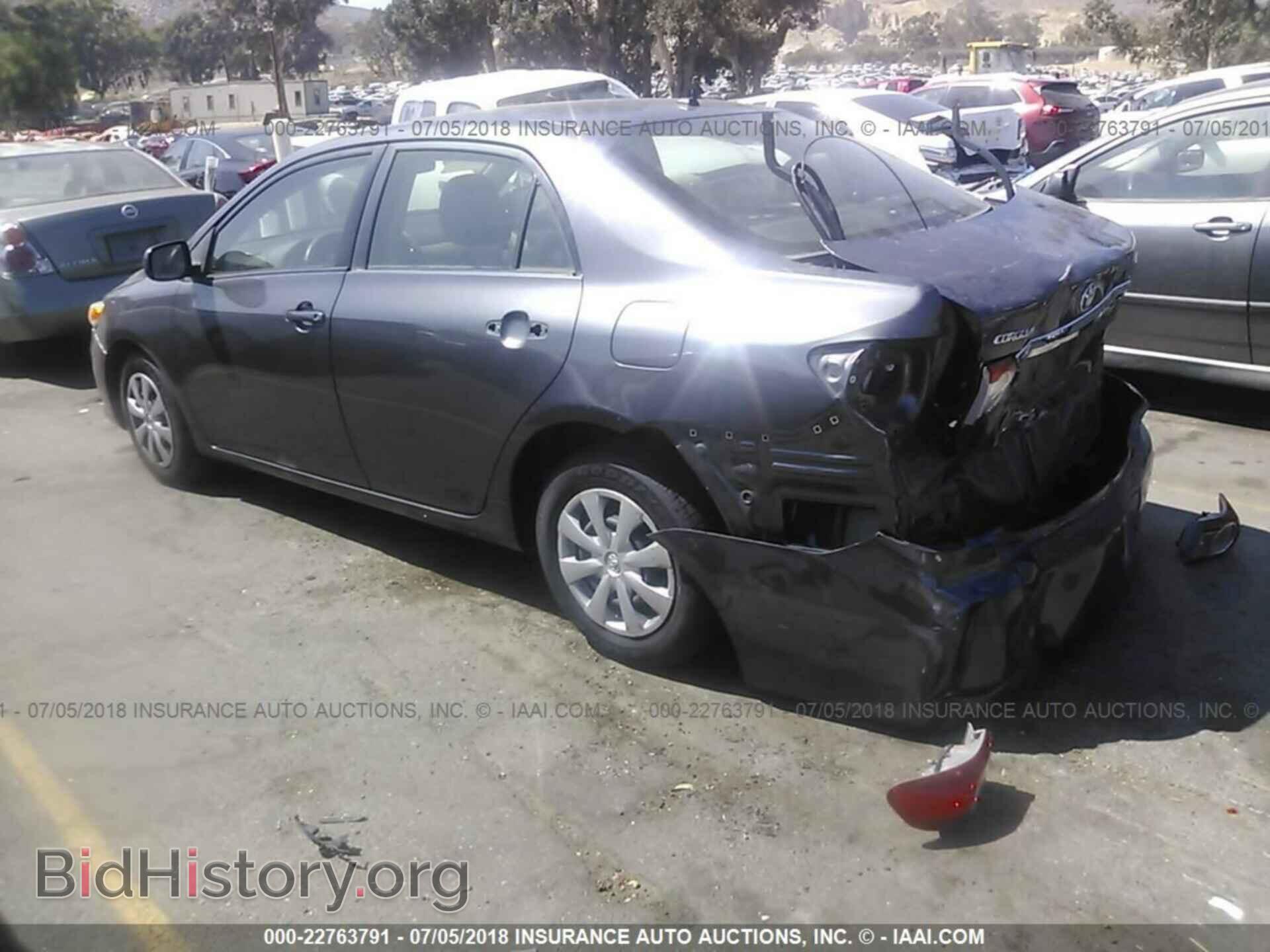 2011 Toyota Corolla - VIN: JTDBU4EEXBJ107773 - Photo 3