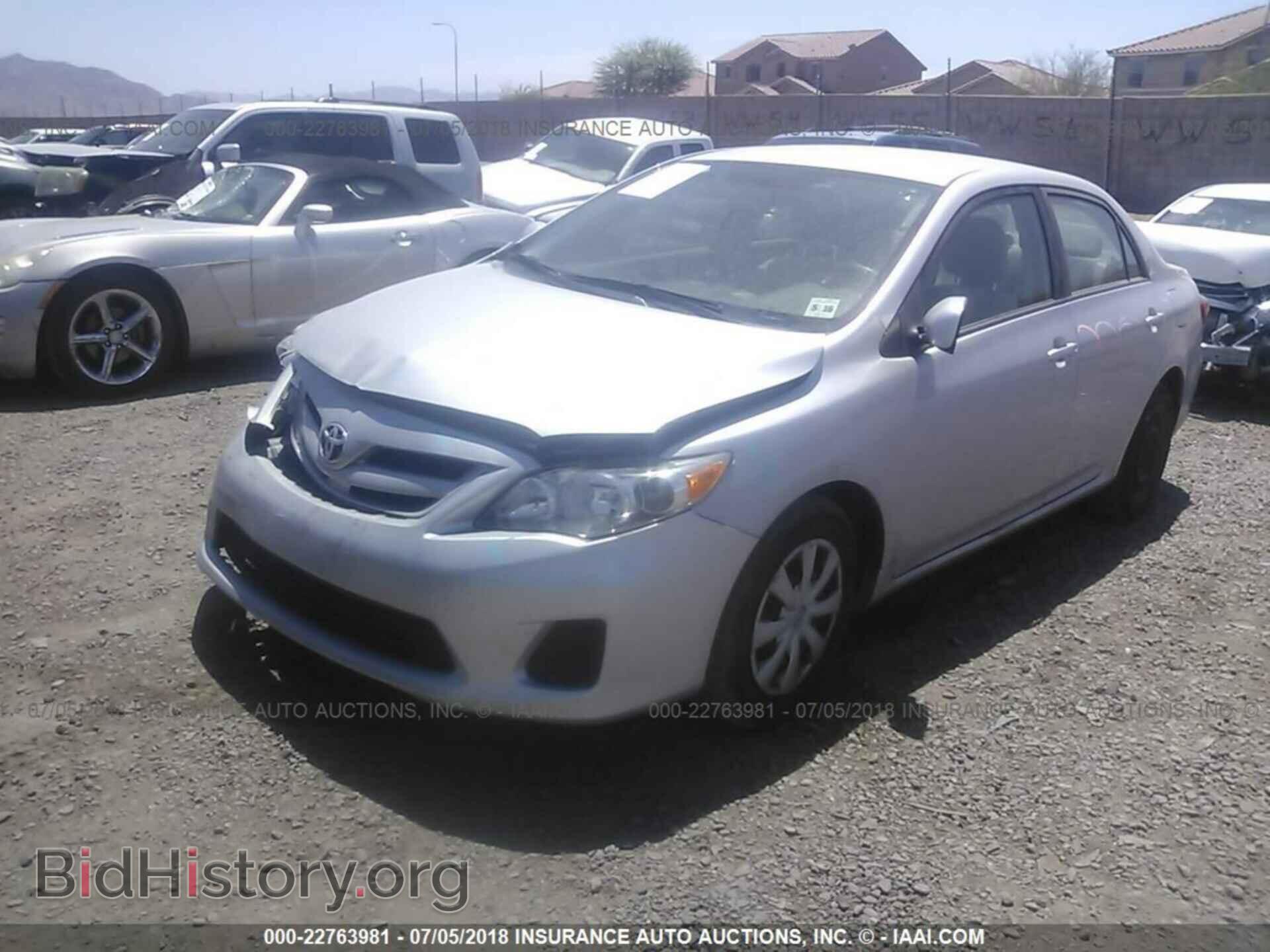 2011 Toyota Corolla - VIN: 2T1BU4EE7BC607997 - Фото 2