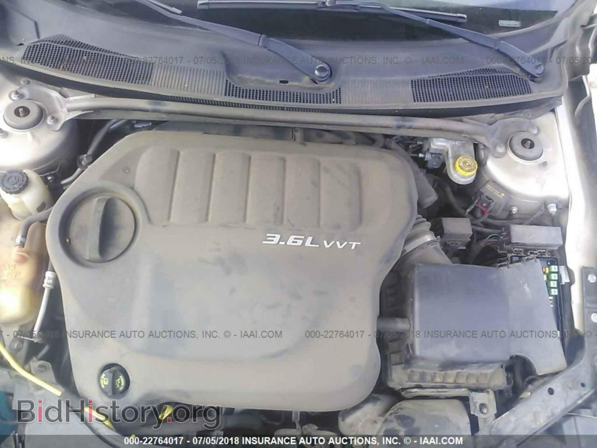 2013 Chrysler 200 - VIN: 1C3CCBCG4DN615494 - Фото 10