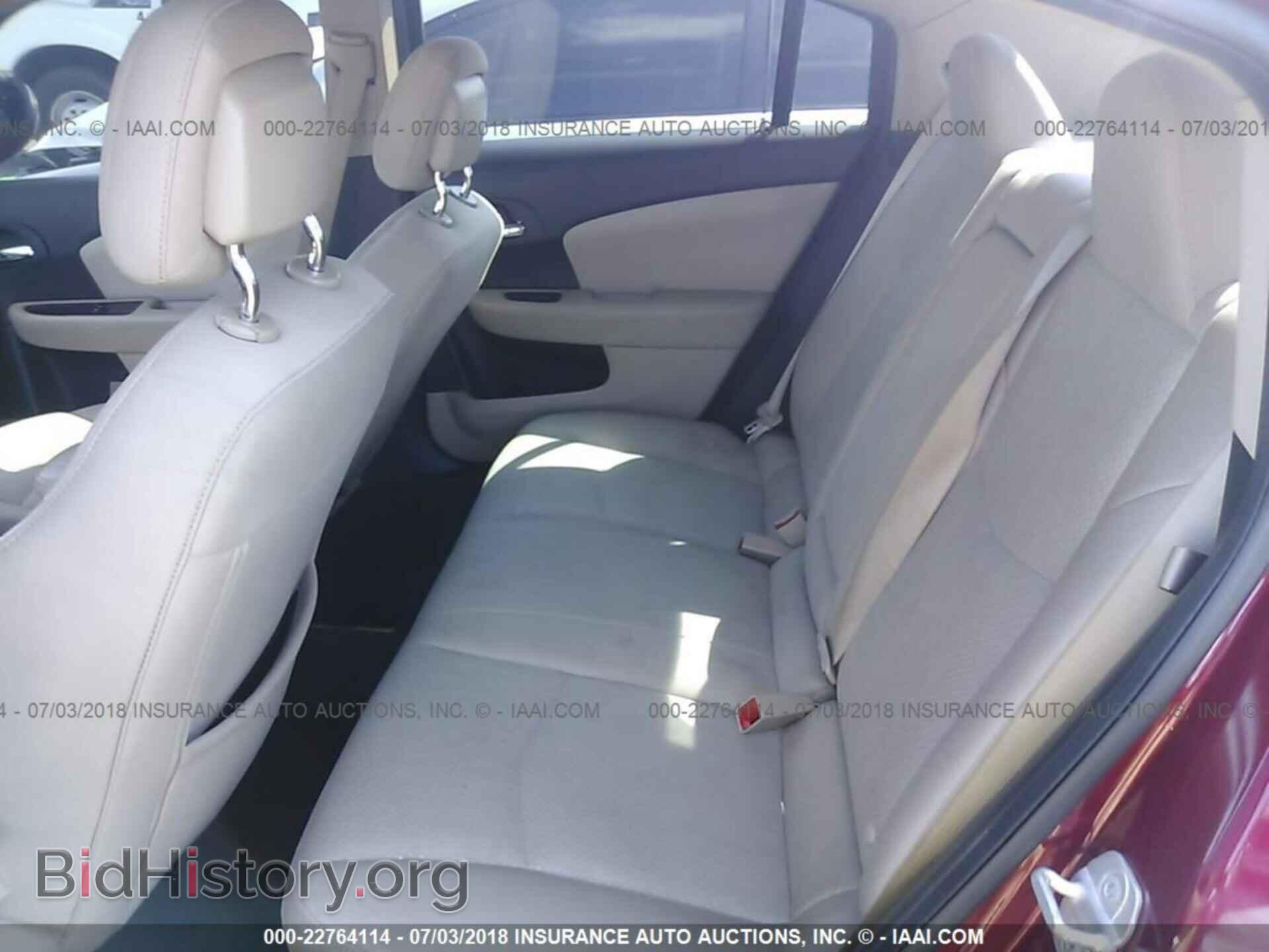 2011 Chrysler 200 - VIN: 1C3BC1FB4BN595430 - Photo 8