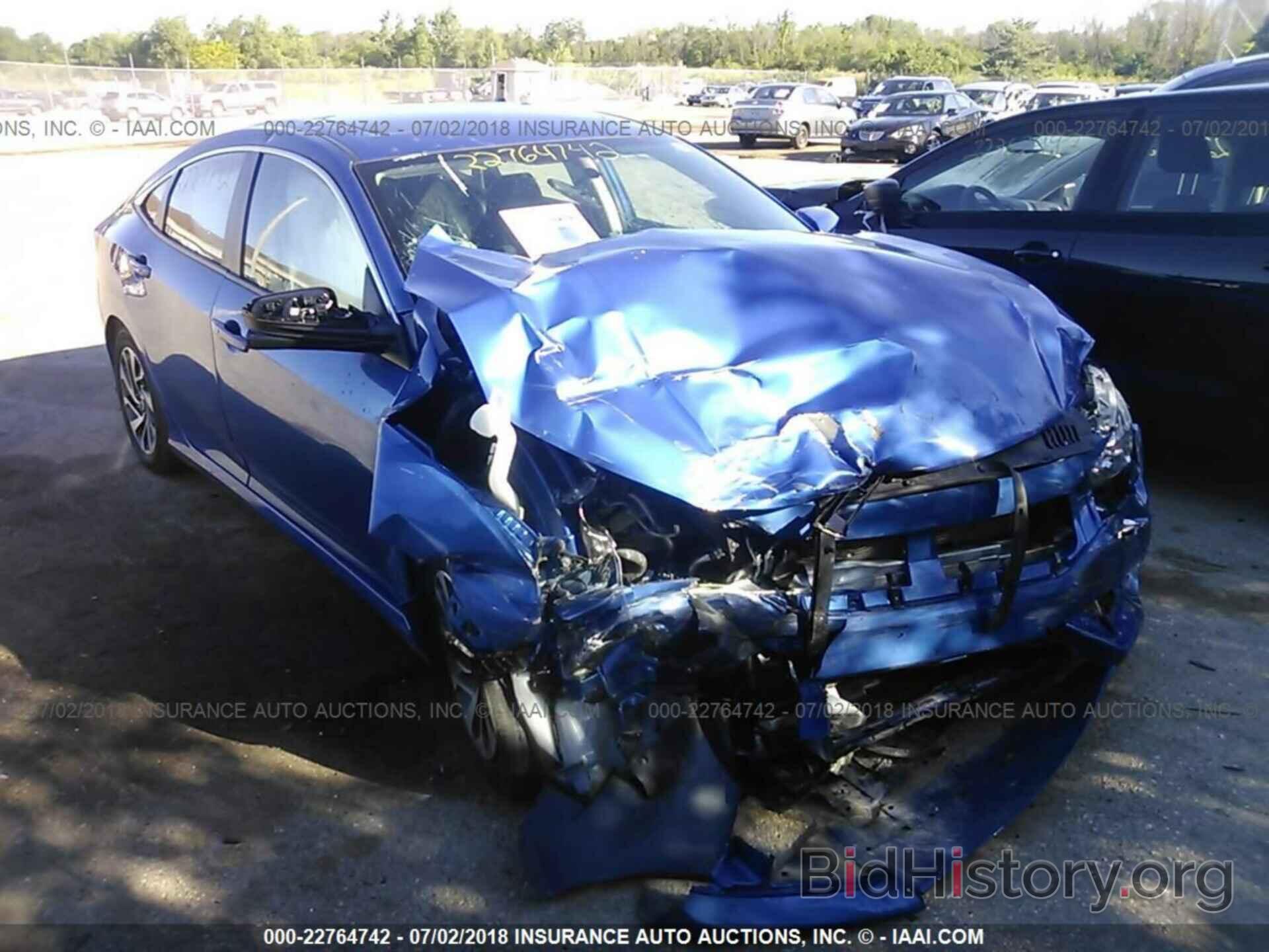 Photo 19XFC2F79GE061978 - Honda Civic 2016