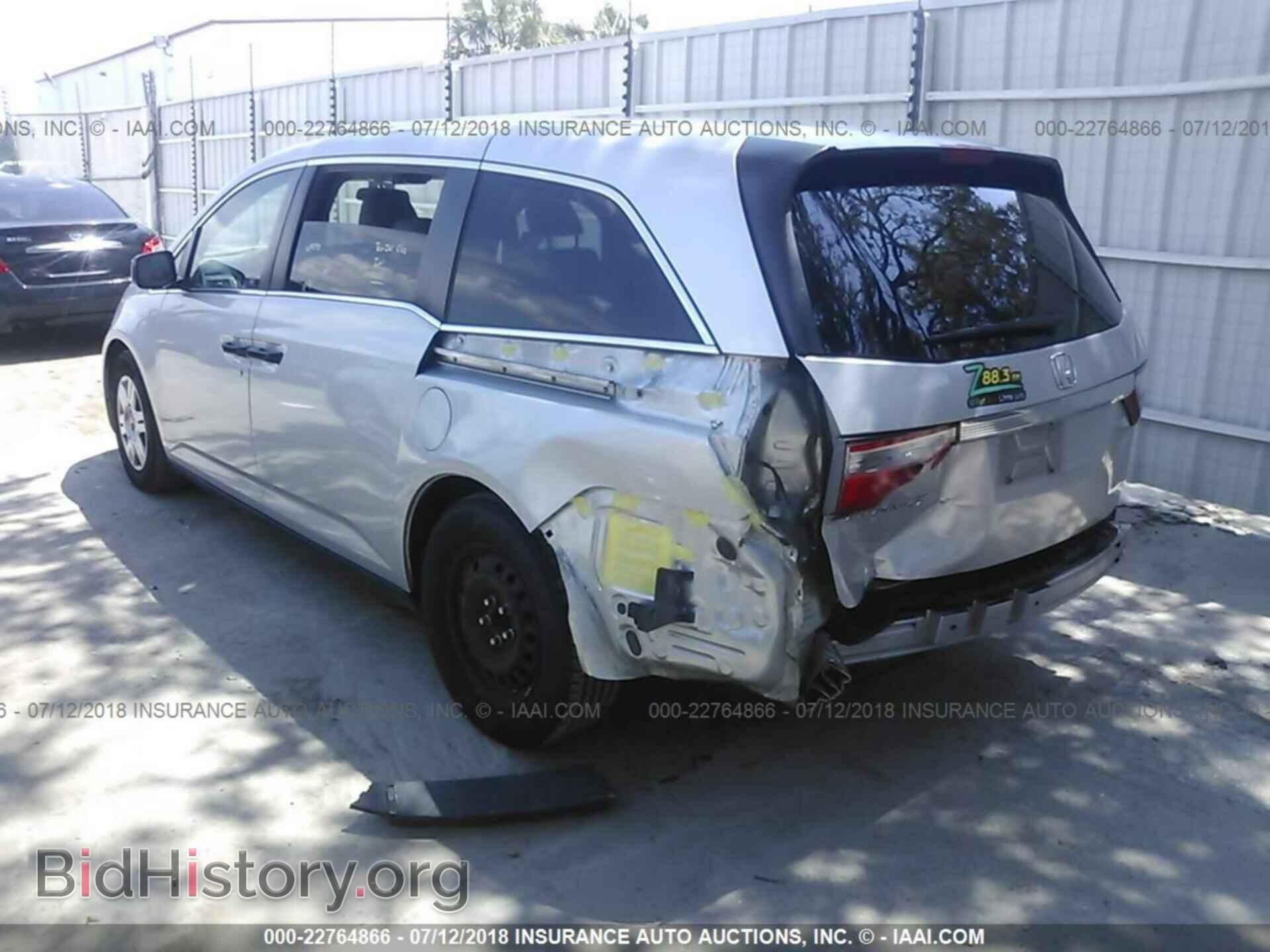 2012 Honda Odyssey - VIN: 5FNRL5H28CB064536 - Фото 3