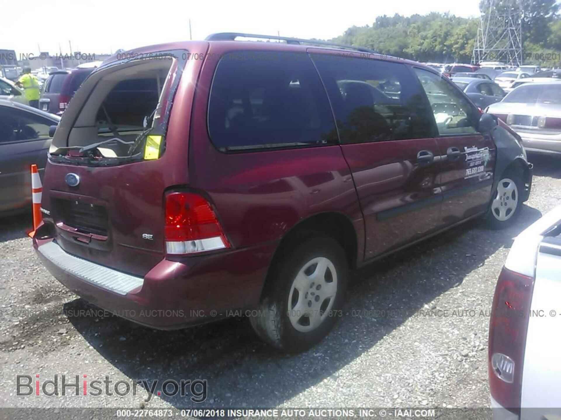 2005 FORD FREESTAR - VIN: 2FMZA51655BA10576 - Фото 4