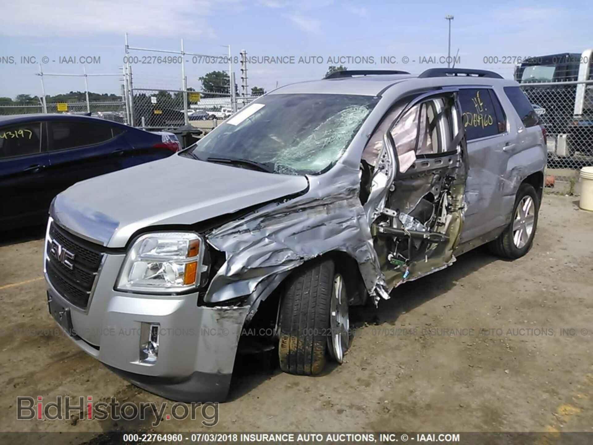 2011 Gmc Terrain - VIN: 2CTALSEC0B6399176 - Photo 2