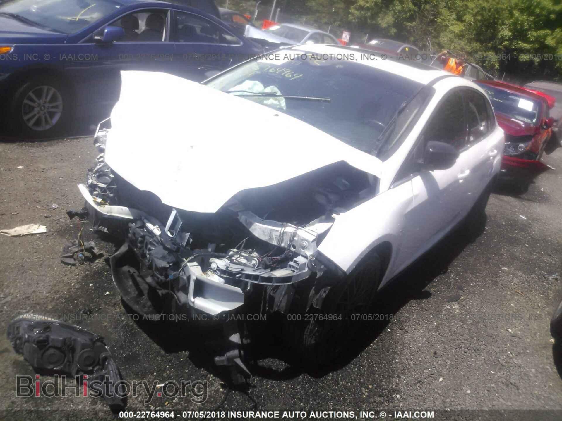2012 Ford Focus - VIN: 1FAHP3H24CL298955 - Photo 2