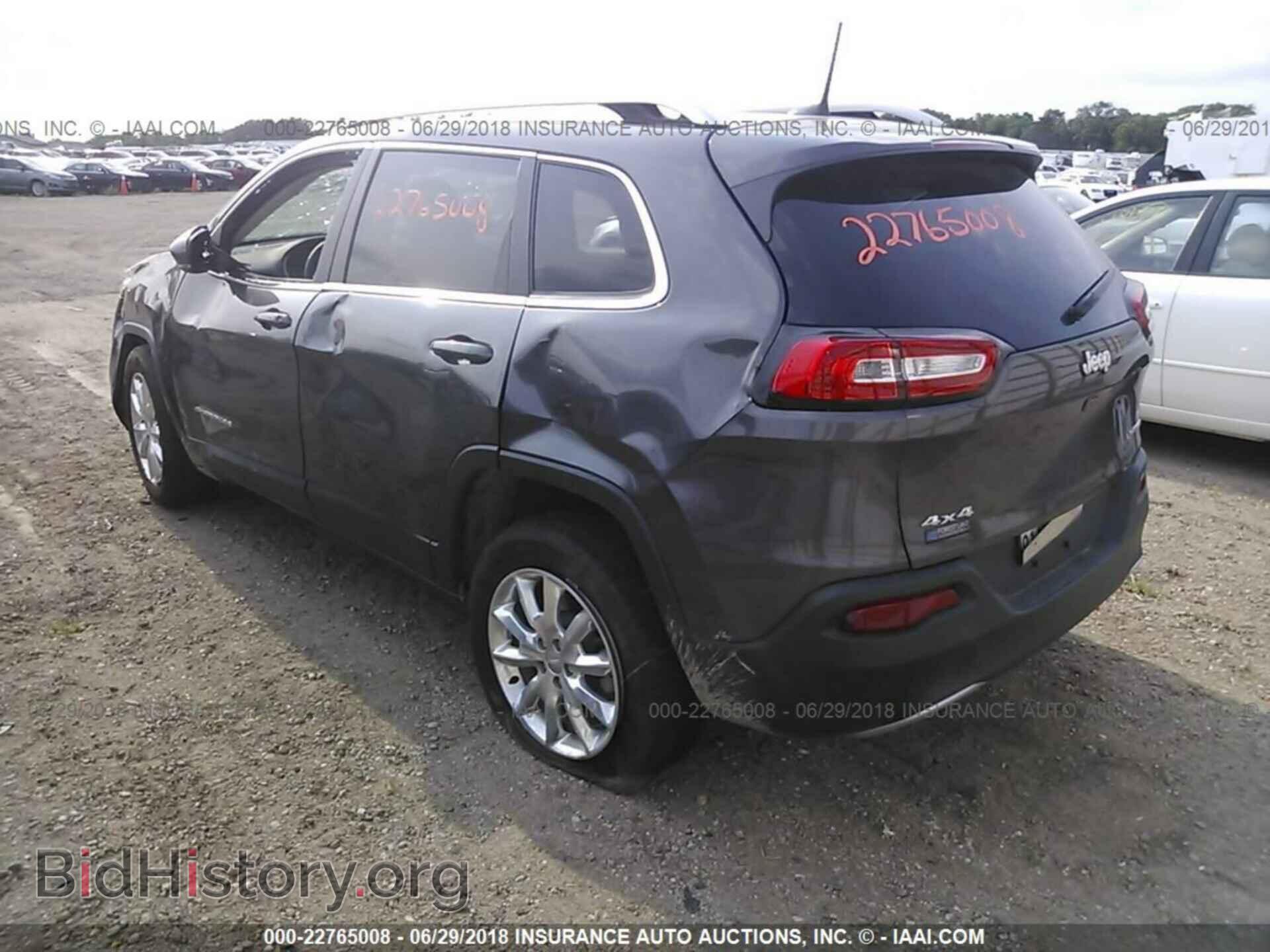2017 Jeep Cherokee - VIN: 1C4PJMDBXHW500593 - Фото 3